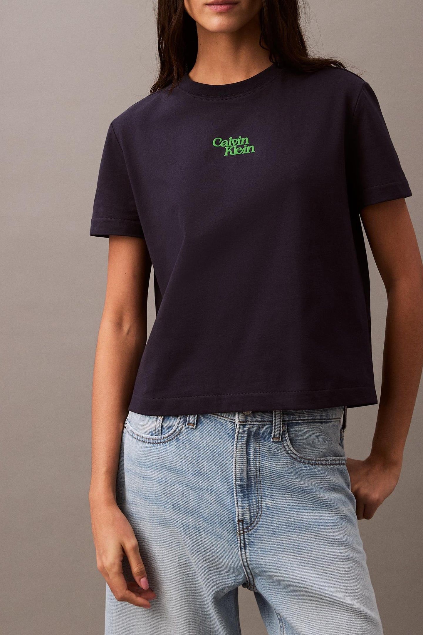 SS FLOCKED LOGO COTTON TEE BARITONE BLUE 1