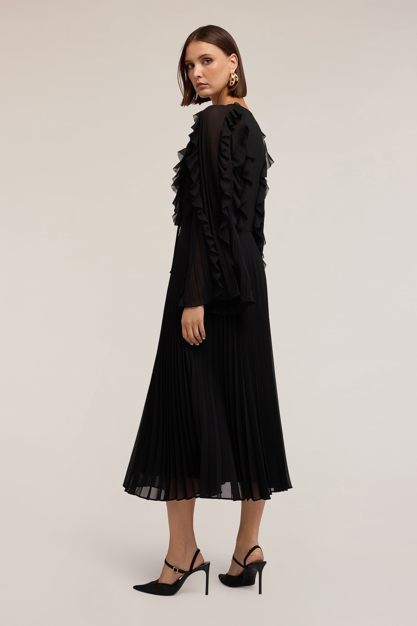 PLEATED GEORGETTE DRESS BLACK 3