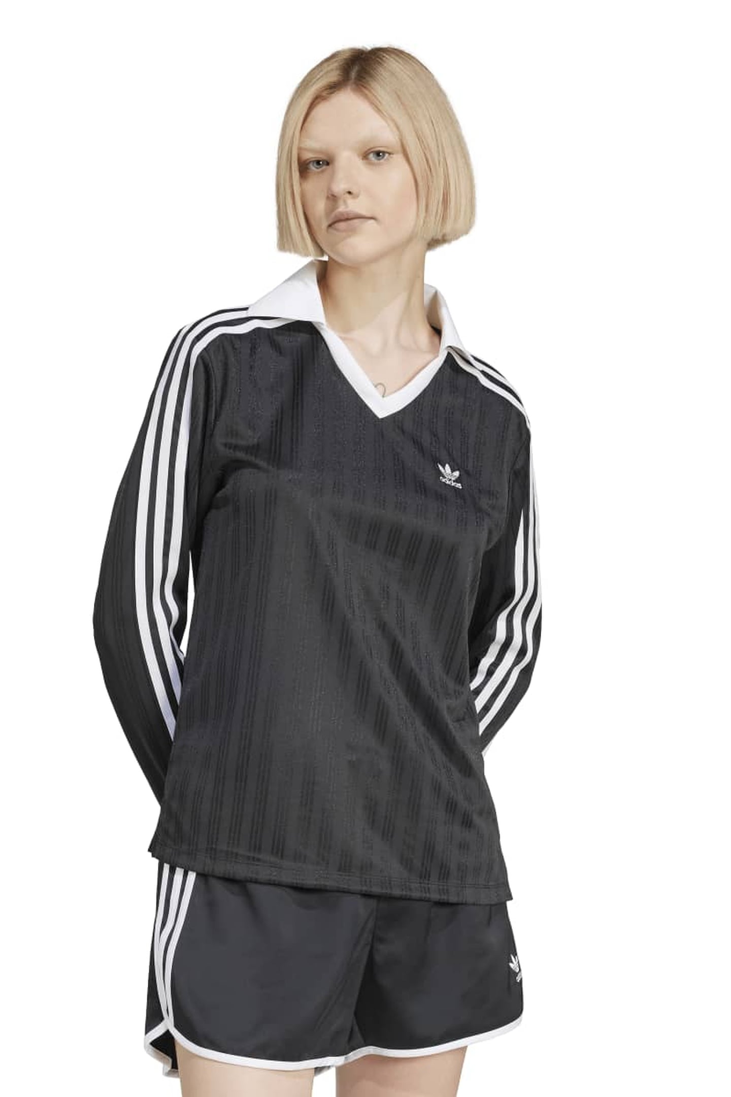 V-NECK LS TEE BLACK 2
