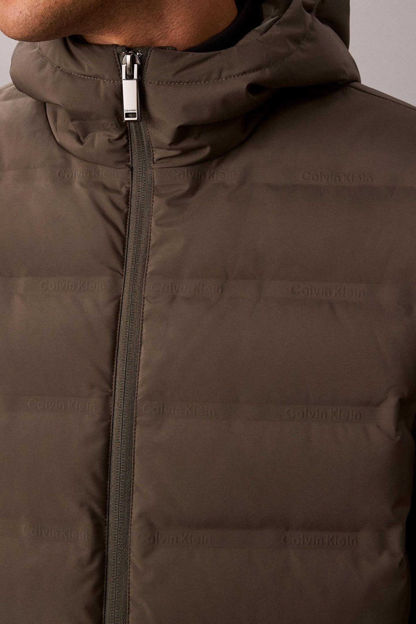 LS PACKABLE EMBOSSED BELUGA 6