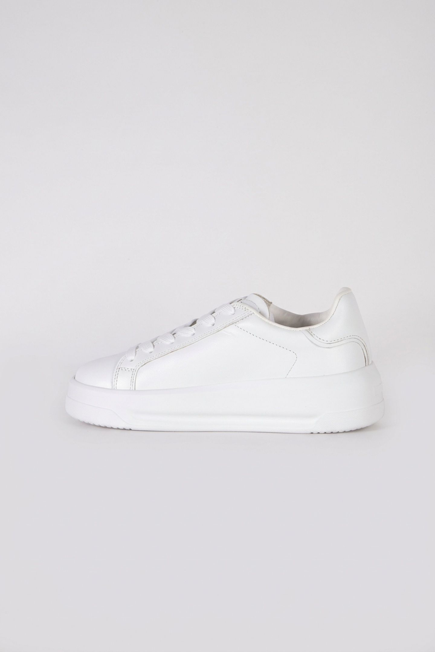SNEAKERS WHITE 4