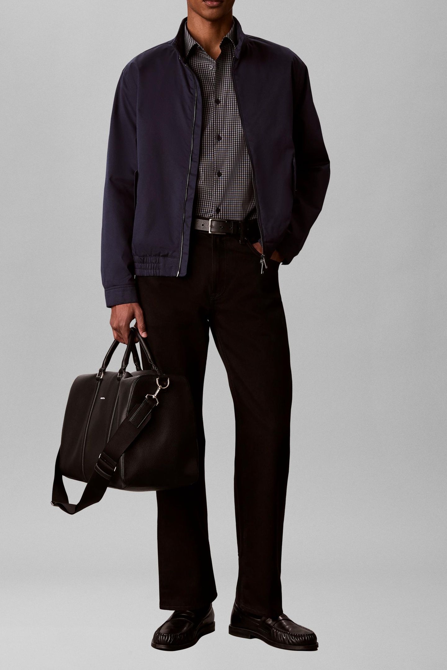 RAISED DUFFLE BAG BLACK 4