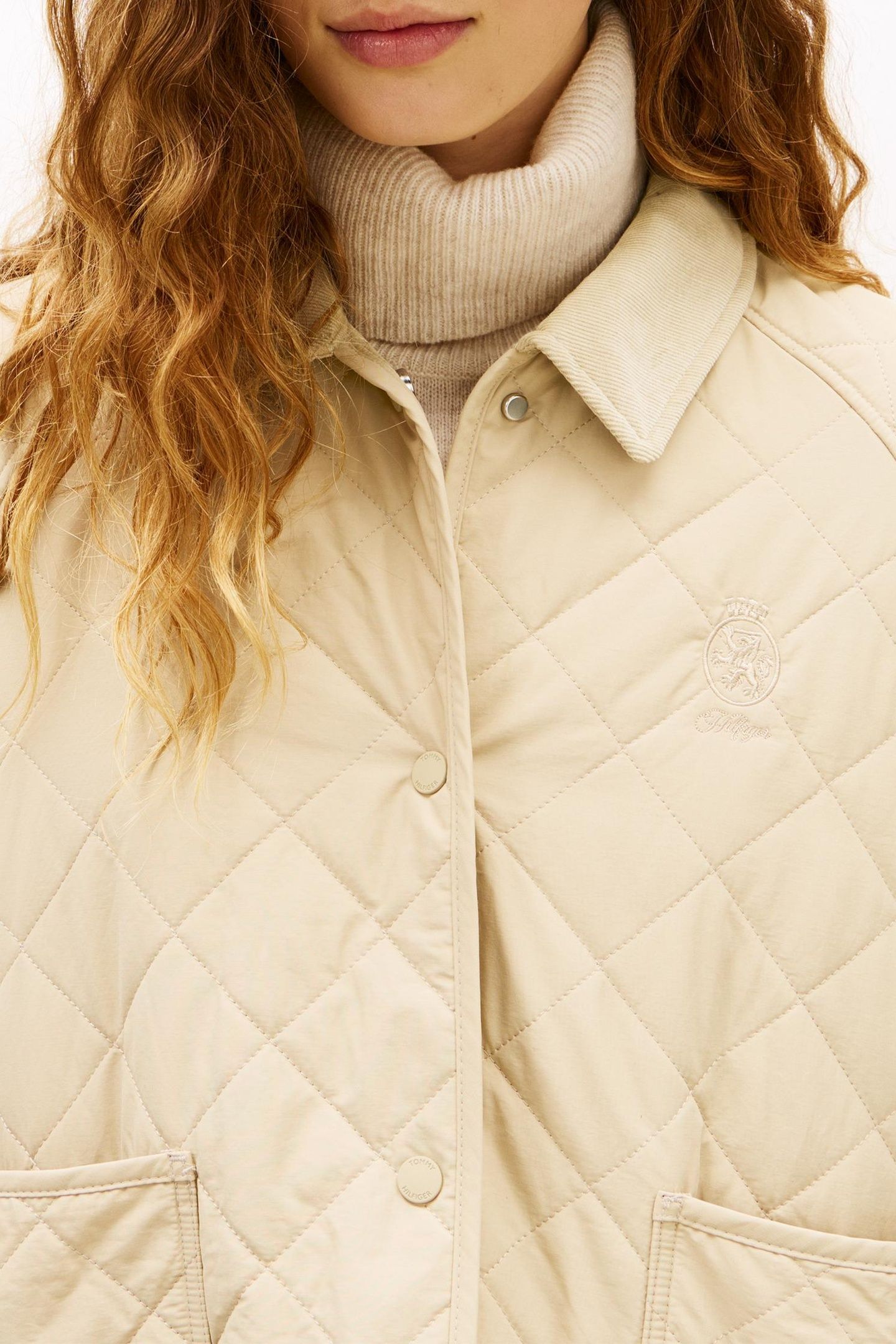 PADDED MODERN QUILTED SILT 5