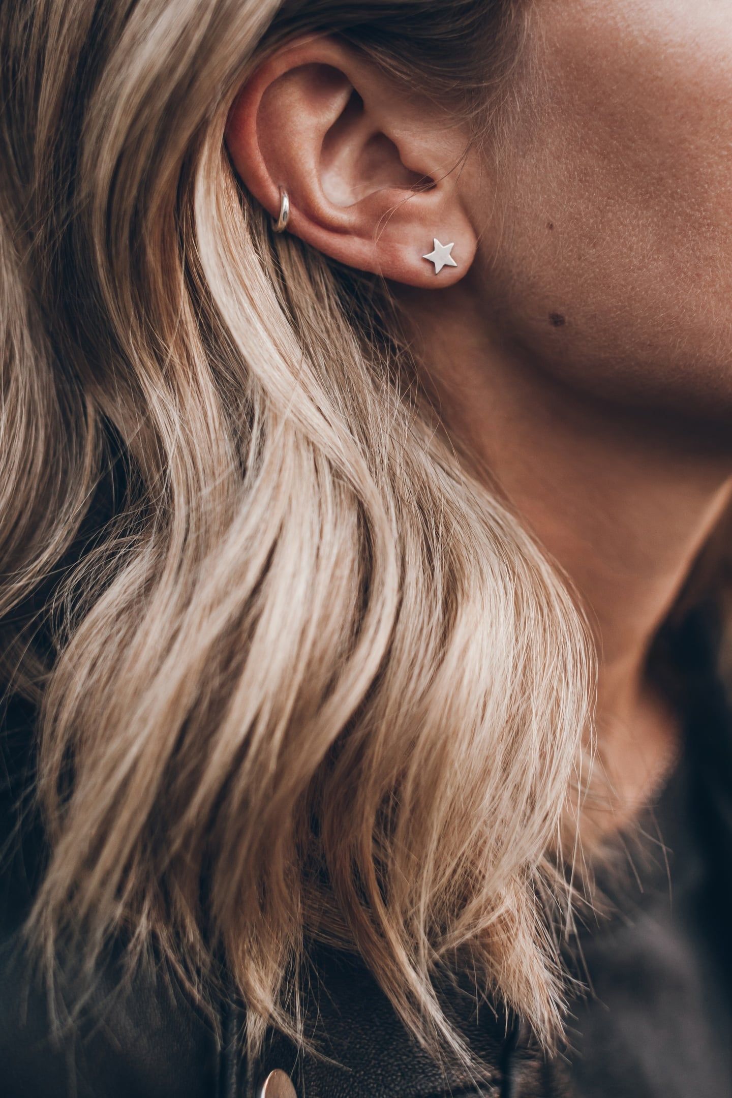 THE STAR STUD EARRINGS 1