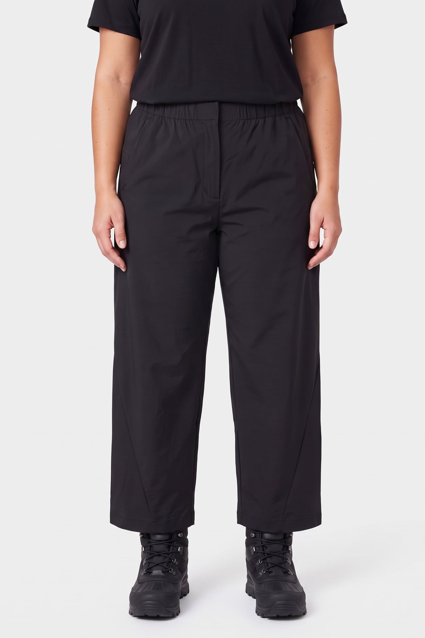 DAILY EASE PANTS BLACK 1