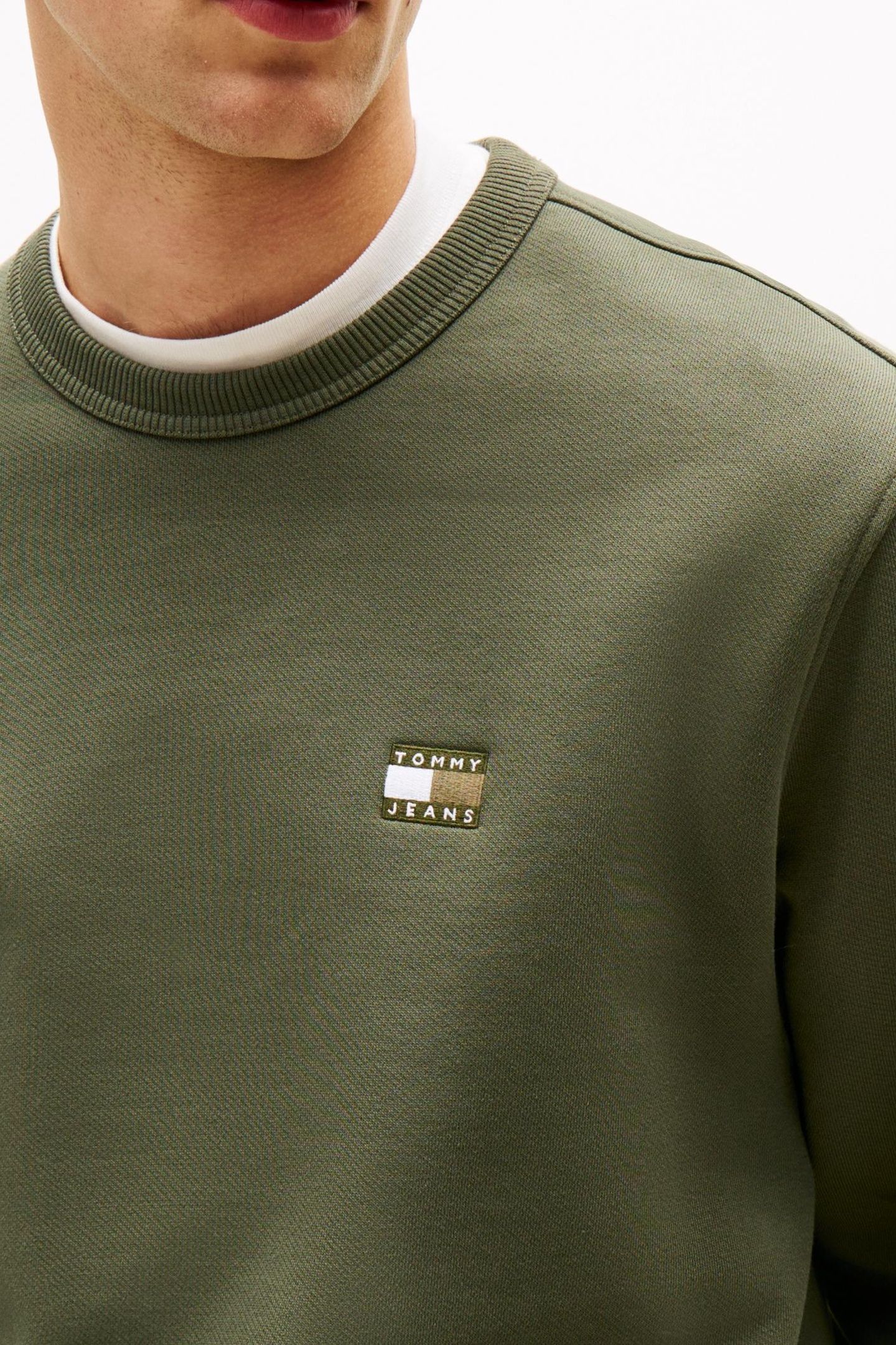 TJM REG BADGE CREW PEWTER GREEN TONAL 4