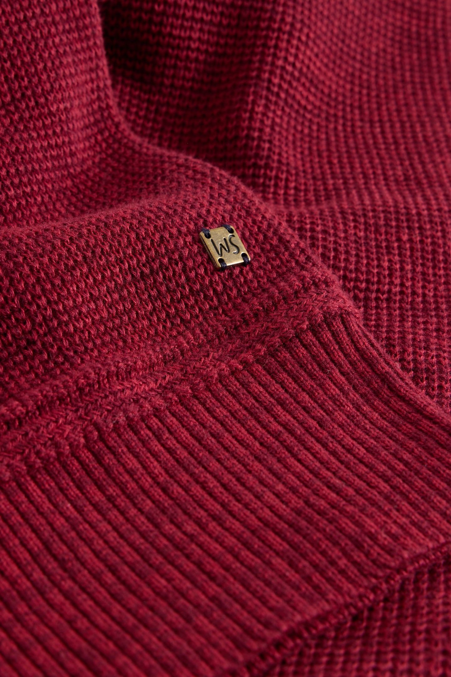 ATTADALE FUNNEL NECK JUMPER DEEP RED 6