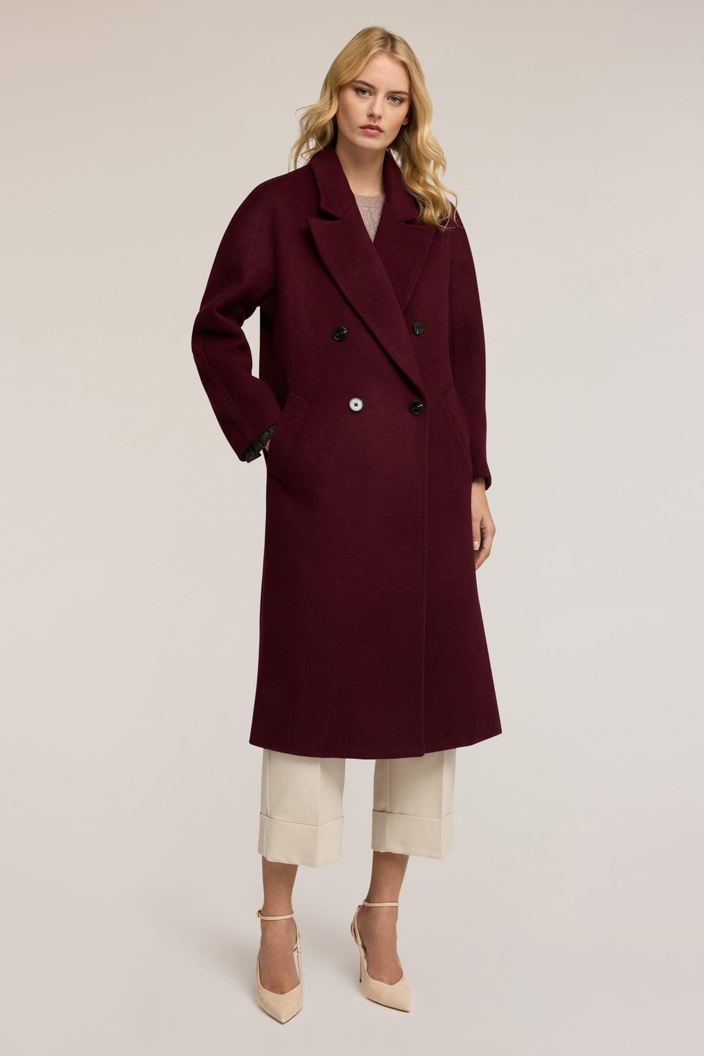 DOUBLE-BREASTED COAT IN WOOL BLEND DRAP BURGUNDY 2