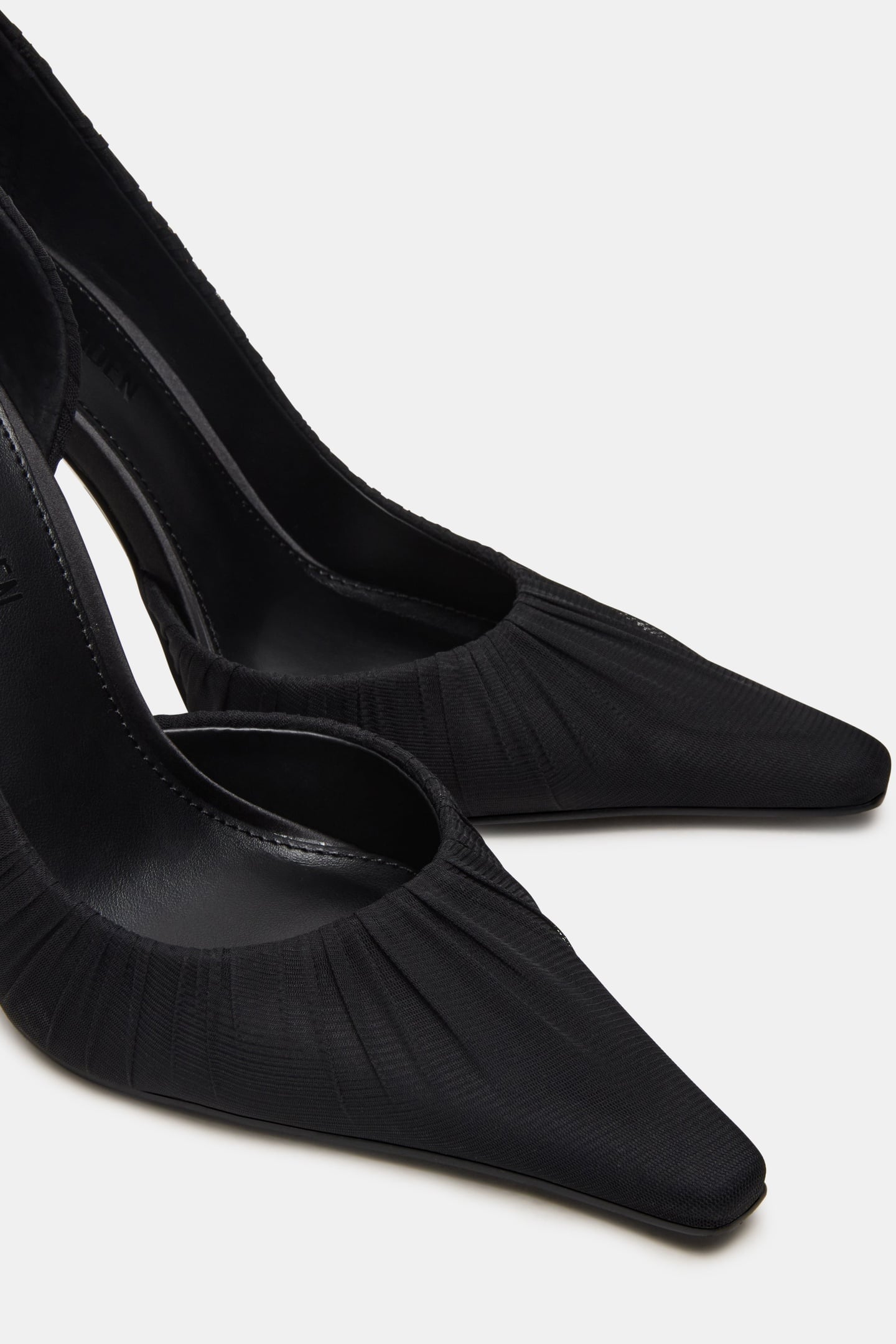 EVANGELINE PUMPS BLACK MESH 4