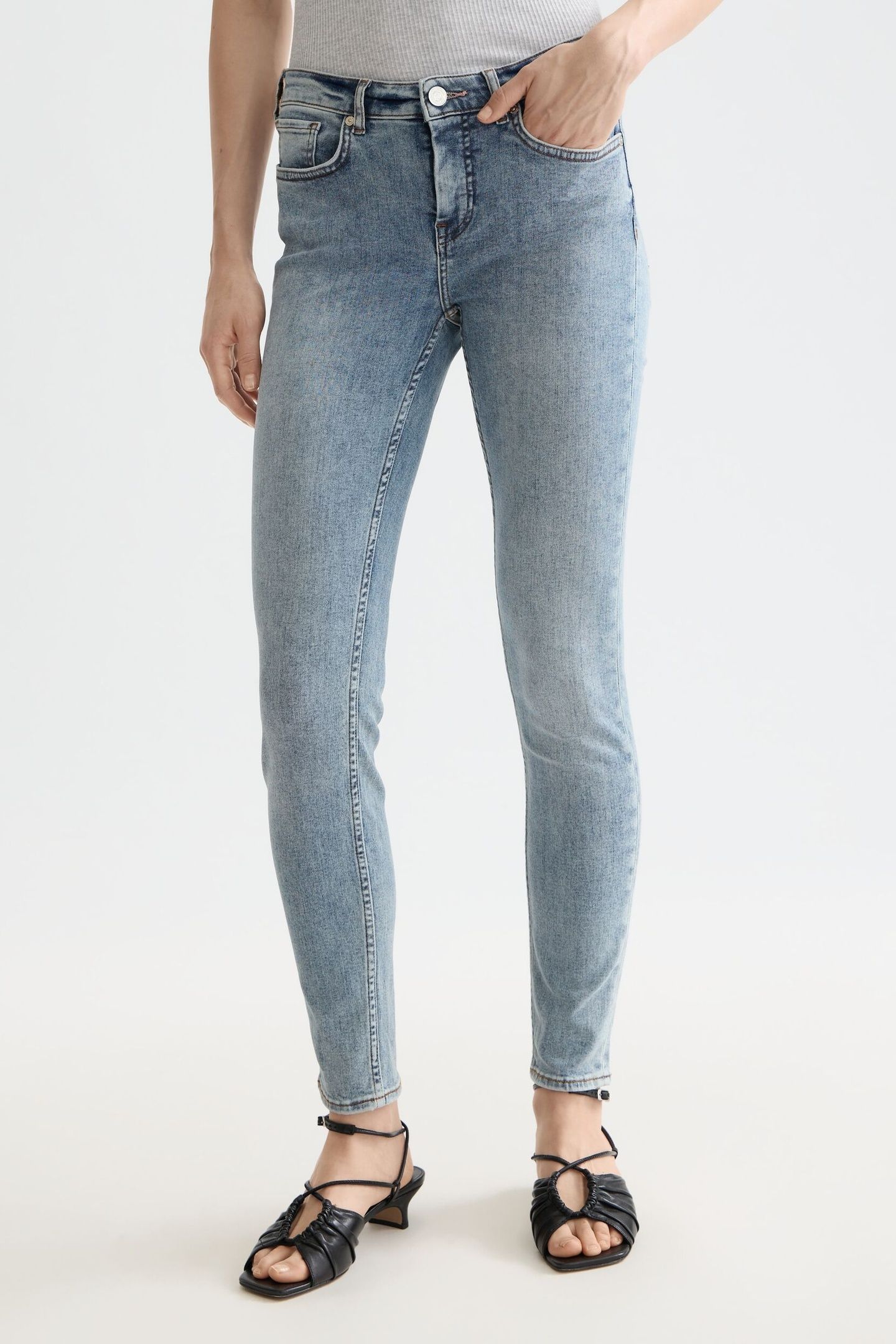 BOHEMIENNE MID RISE SKINNY JEANS BLUE DRAFT 1