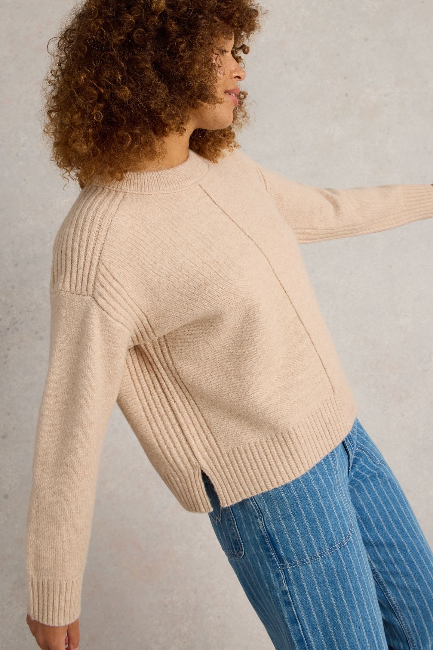 LOVELY BOXY JUMPER LIGHT NATURAL 3