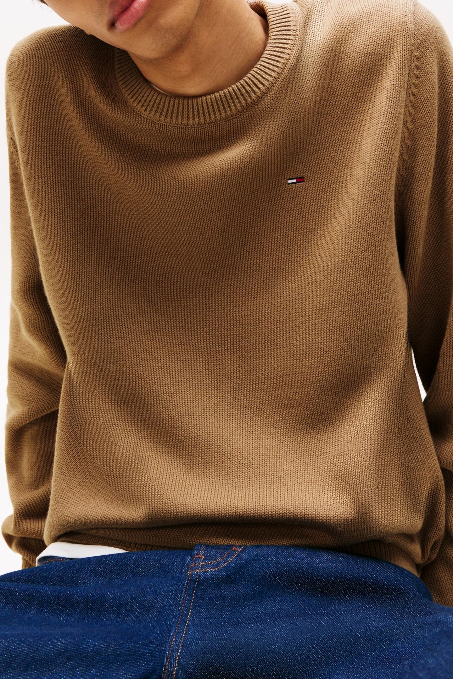 TJM SLIM ESSENTIAL SWEATER PECAN NUT 5