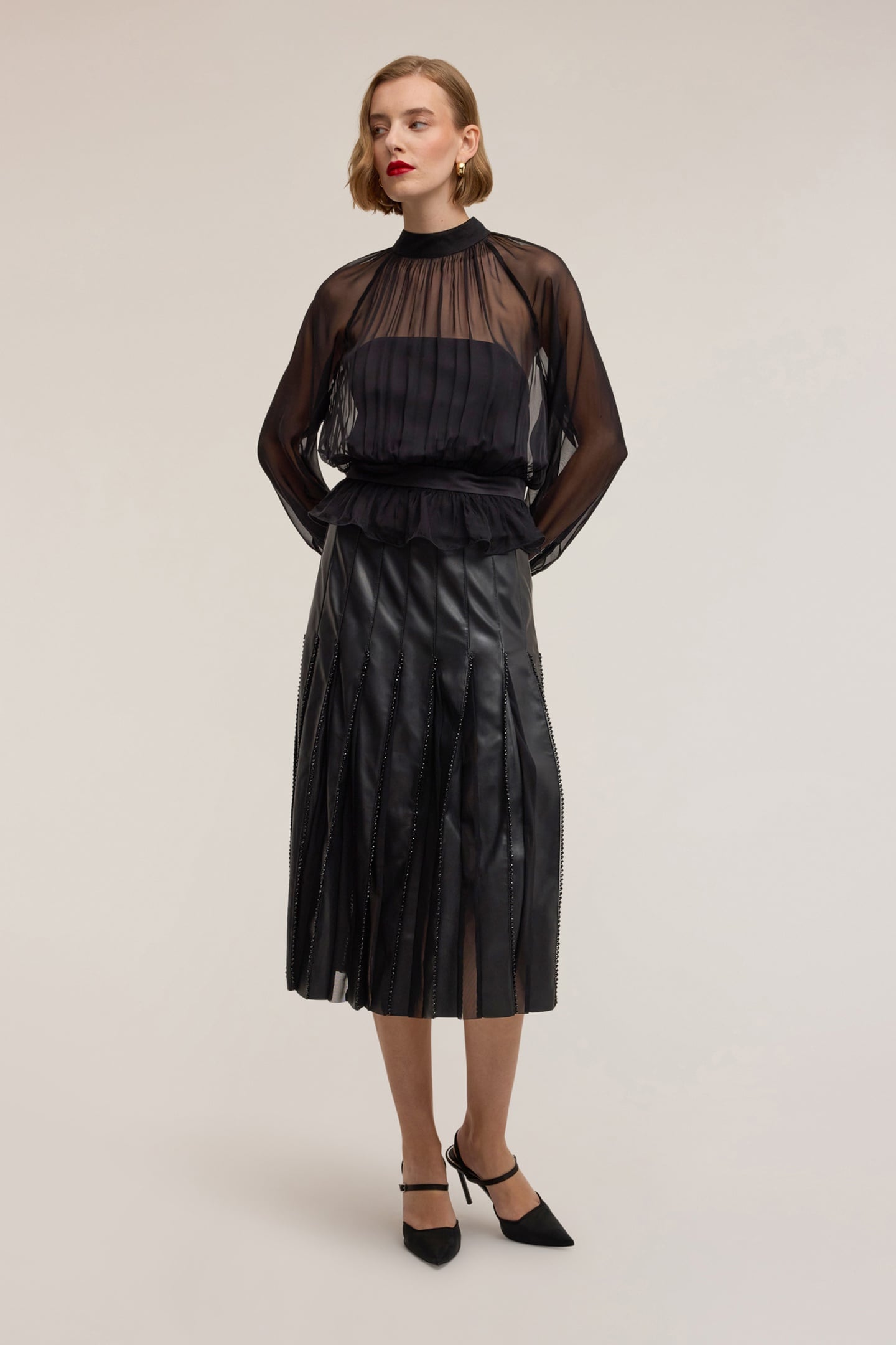 PLEATED SKIRT IN SMART COUTURE COATED FABRIC BLACK 1