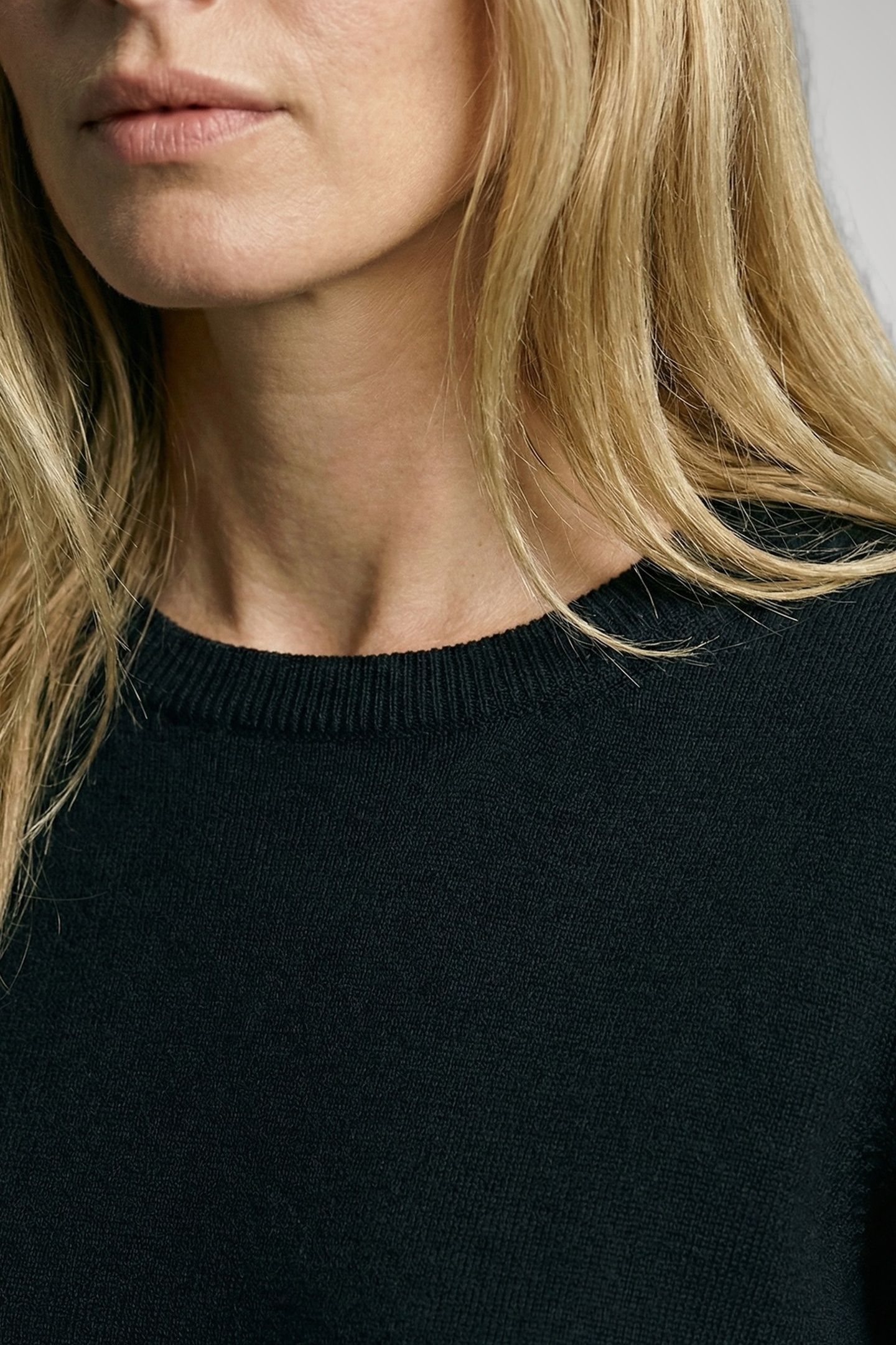 C-NECK SWEATER NAVY 6
