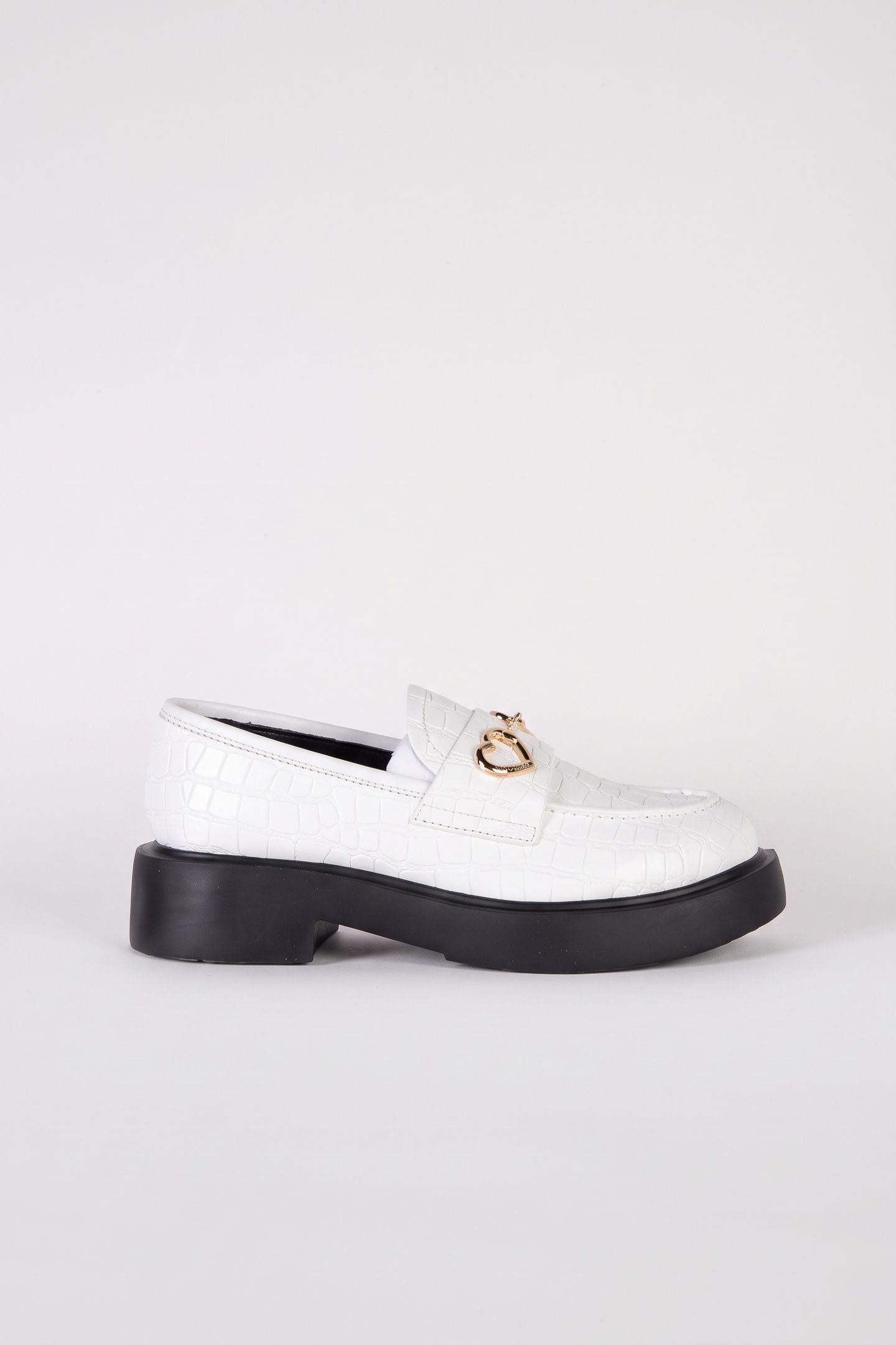 LOAFER WHITE 1