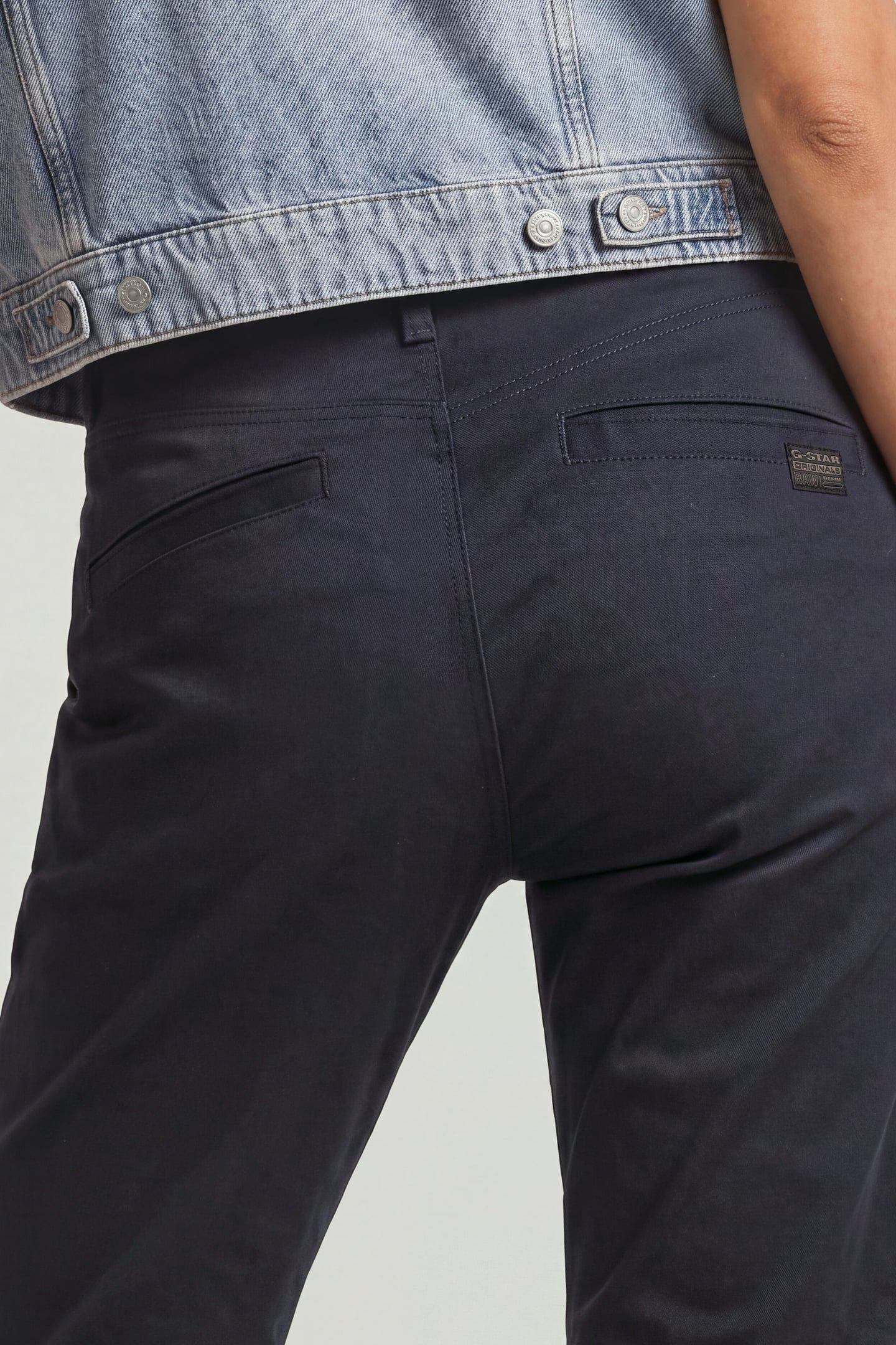 SLIM CHINO BLACK 5
