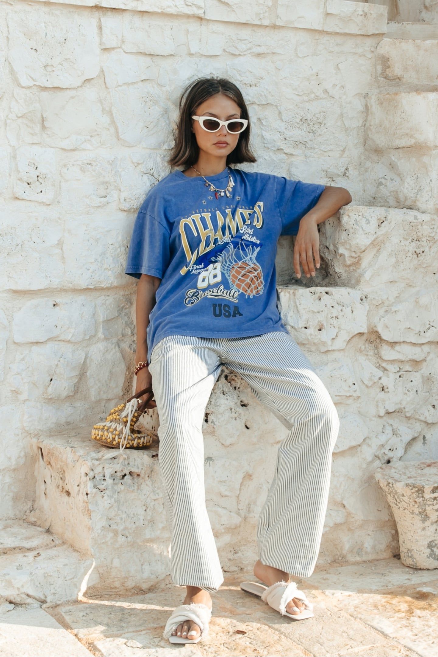 CHAMPIONS ACID WASH LOOSEFIT TEE BRIGHT BLUE 7