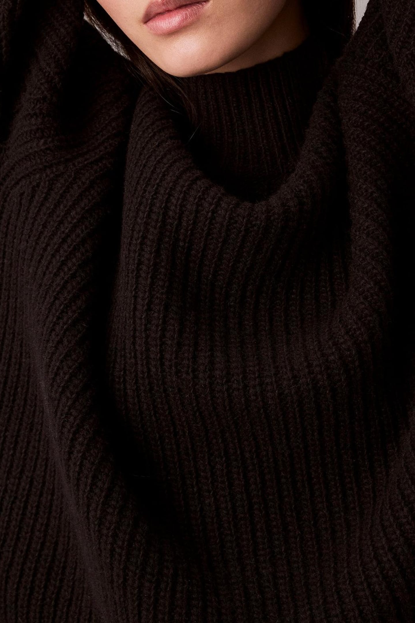CHUNKY WOOL BLEND SWEATER BLACK 6