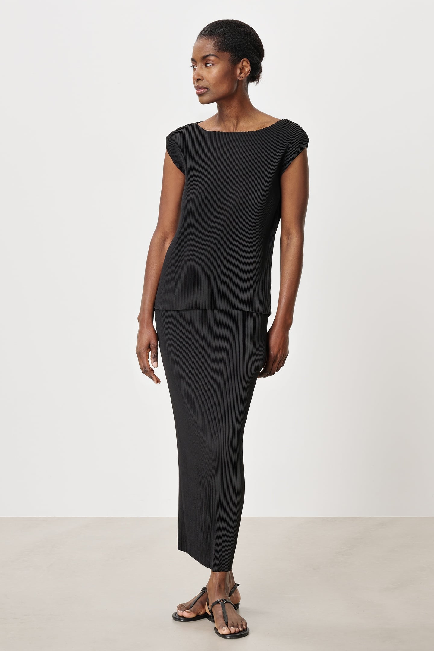 SAVI SKIRT BLACK 3