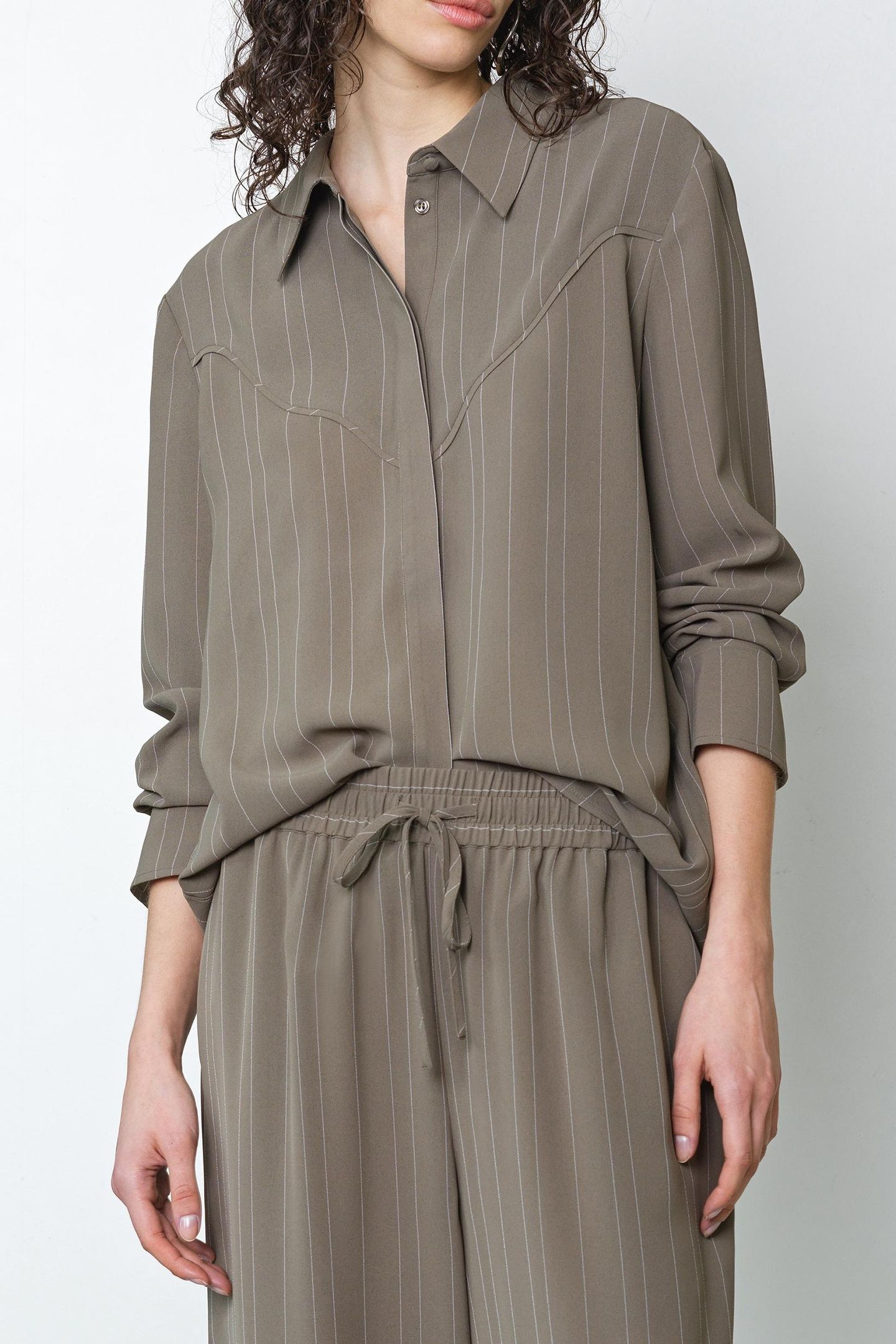 ERMA PINSTRIPE CONTRAST YOKE VINTAGE KHAKI/WHITE 1