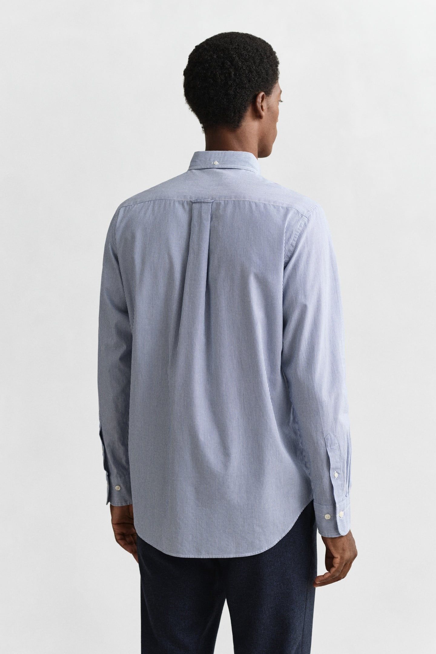REG CLASSIC POPLIN BANKER SHIRT COLLEGE BLUE 2