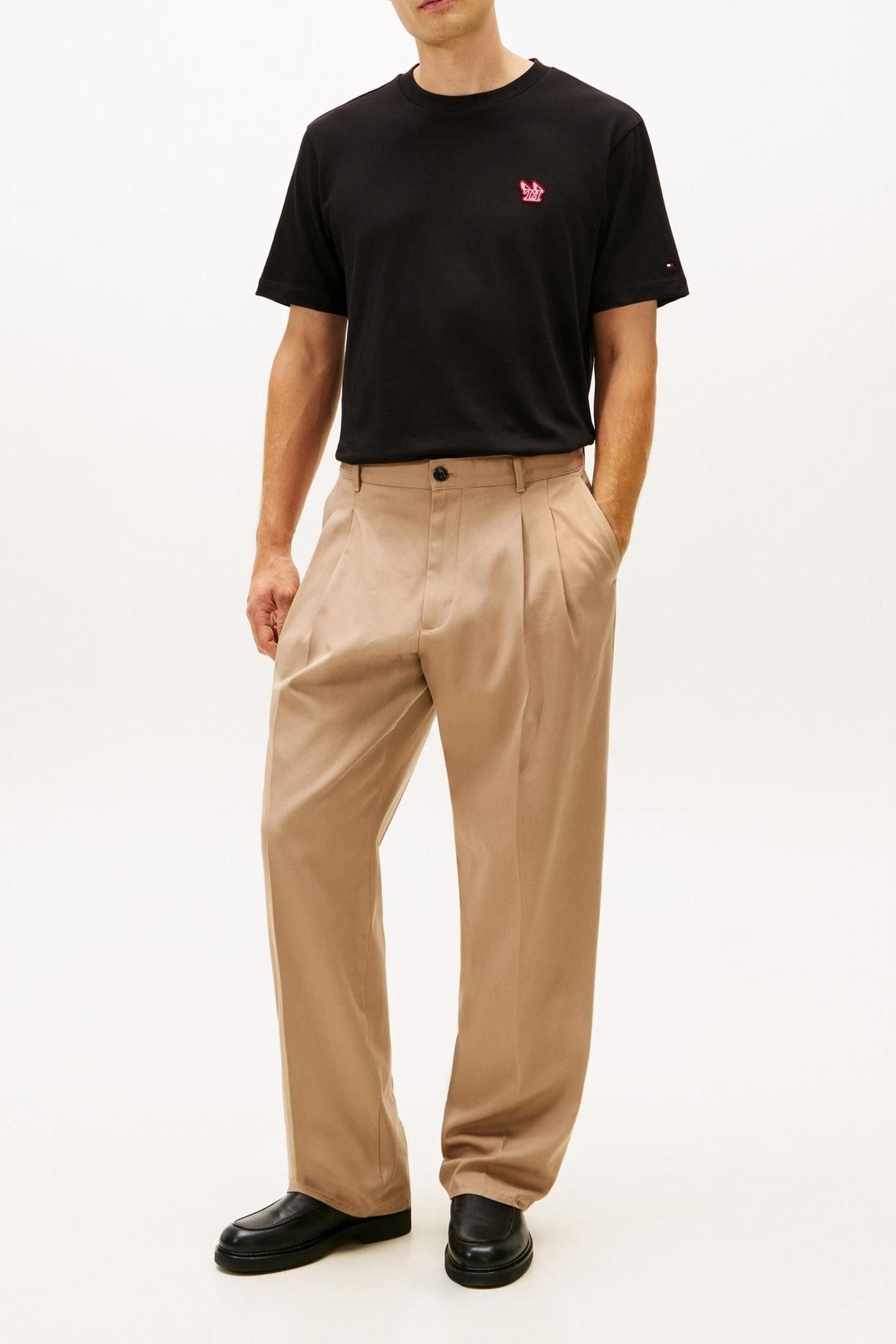 MODERN ATHLEISURE TEE BLACK 2