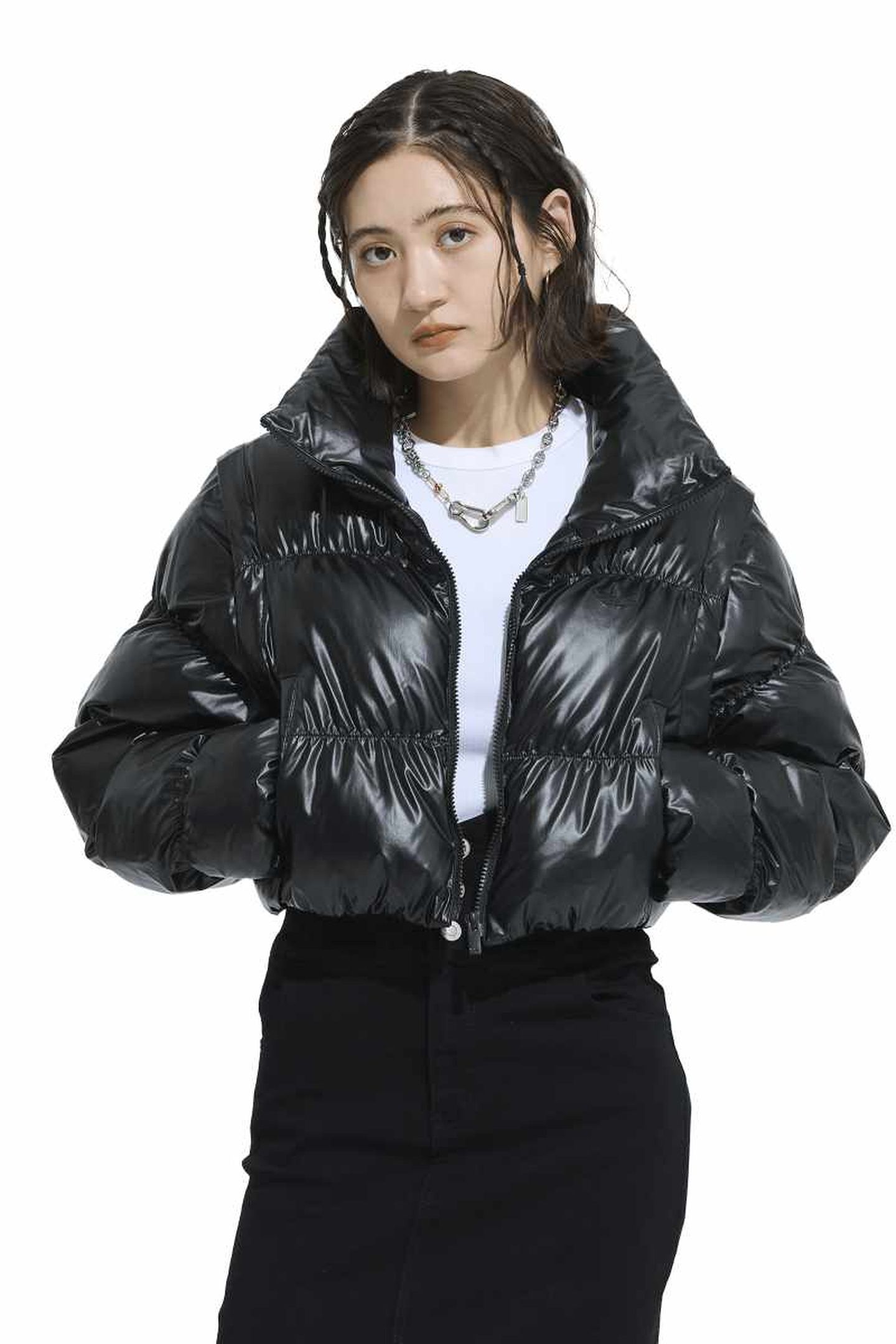 ESSENTIAL GLOSSY PUFFER BLACK 1