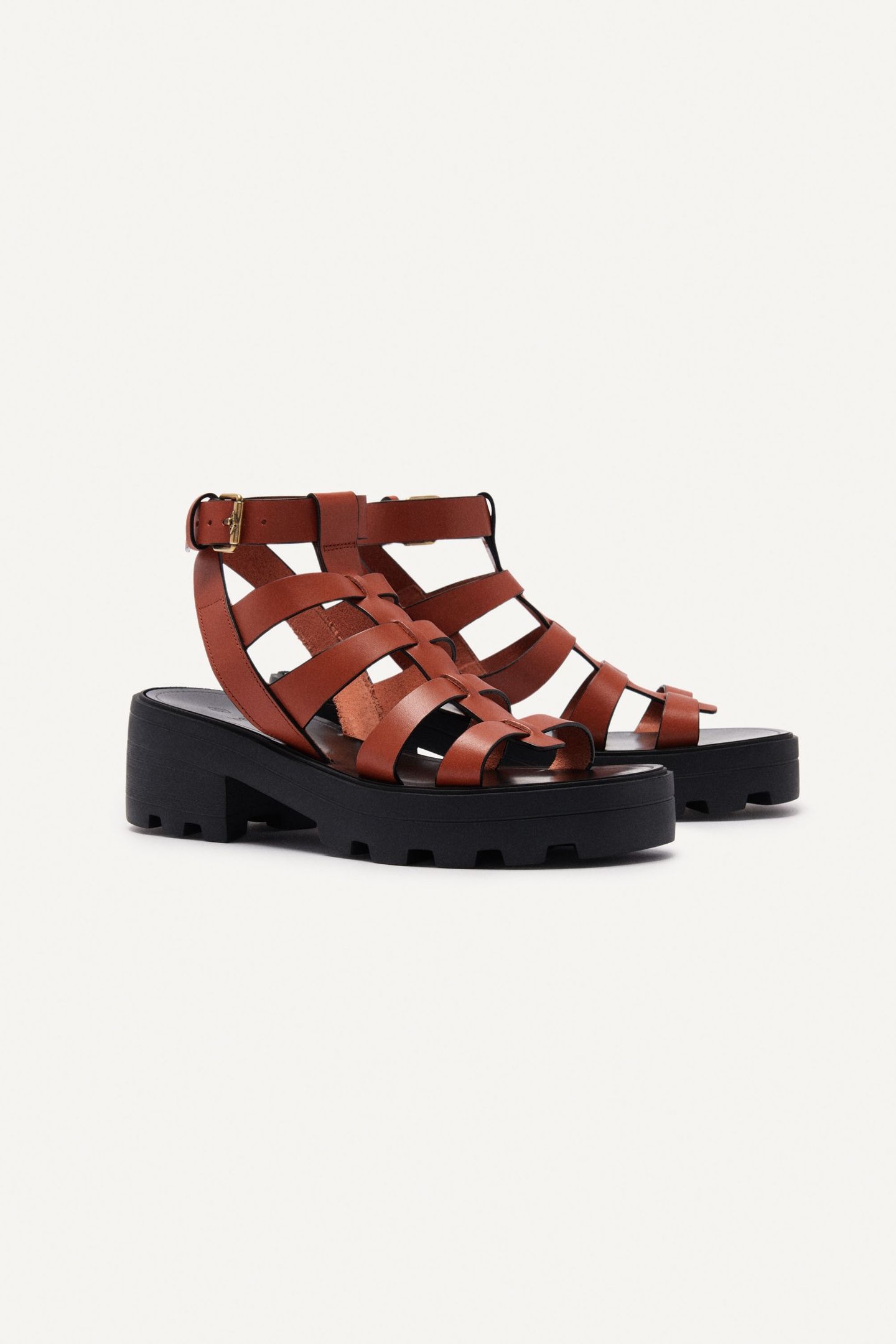 SANDALS COGNAC 2
