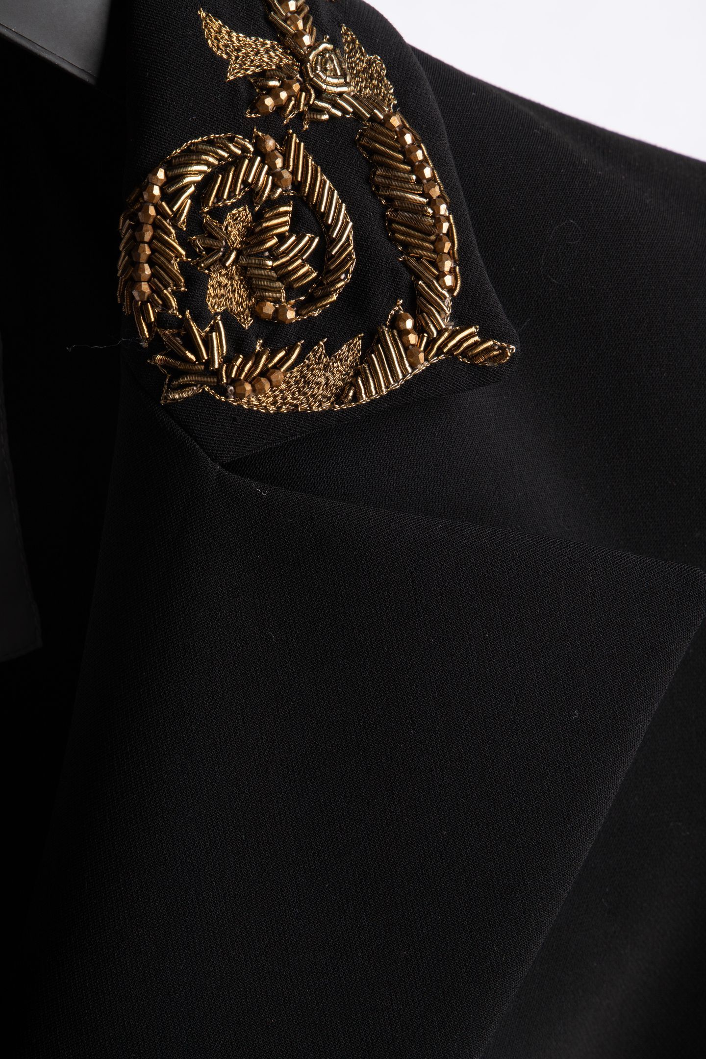 JACKET BLACK 4