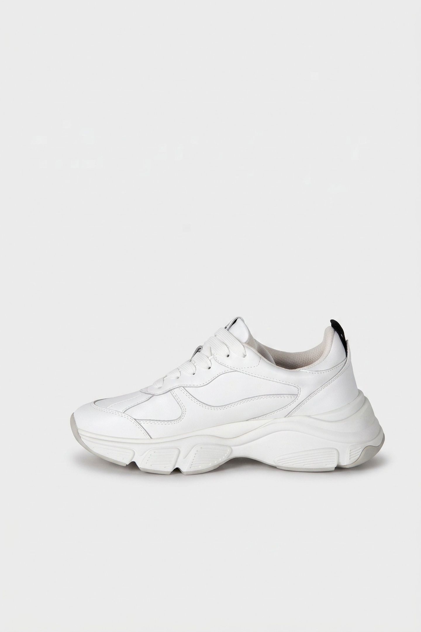 SNEAKERS WHITE 4
