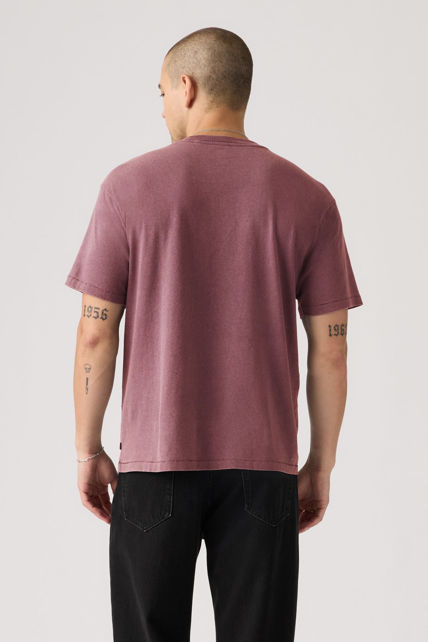 RED TAB VINTAGE TEE 2