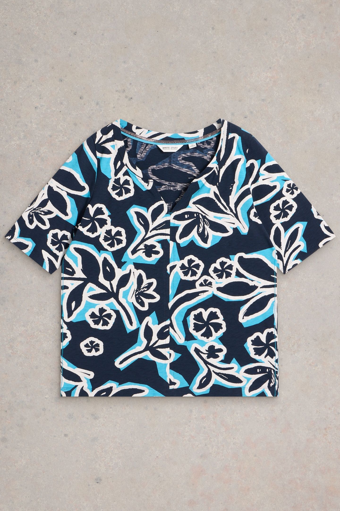 NELLY HALF SLV TEE NAVY PRINT 4