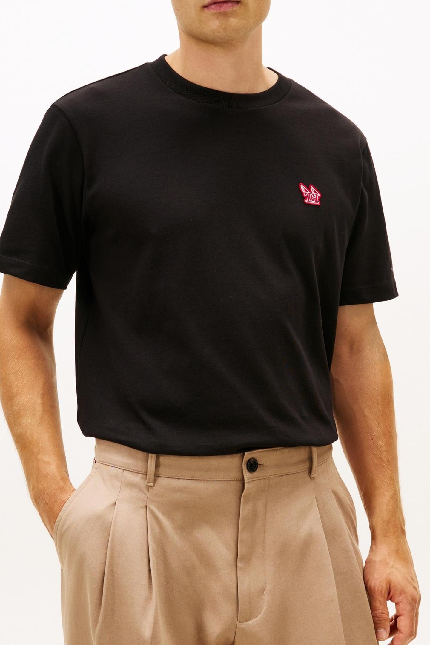 MODERN ATHLEISURE TEE BLACK 1