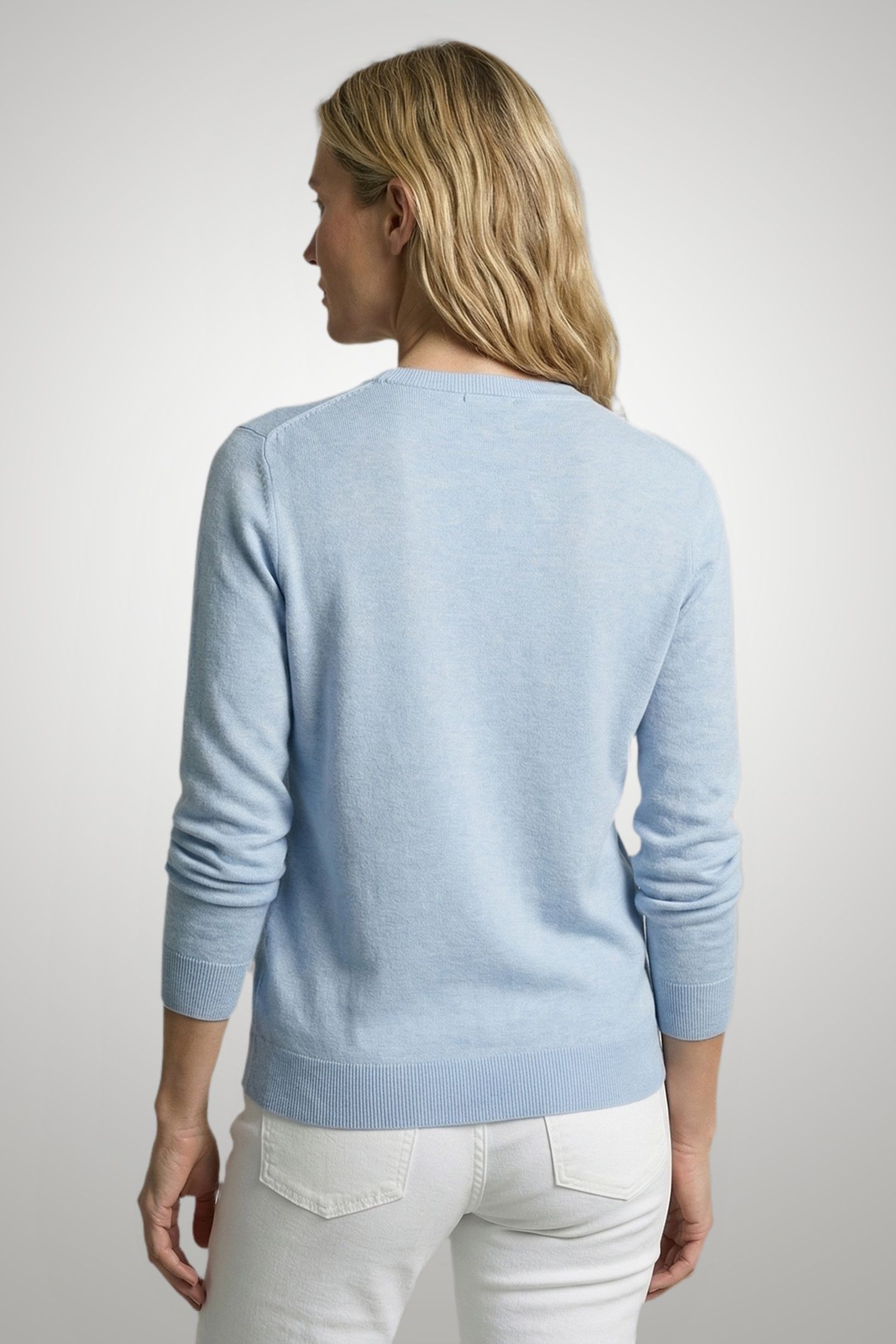 C-NECK SWEATER LIGHT BLUE 2