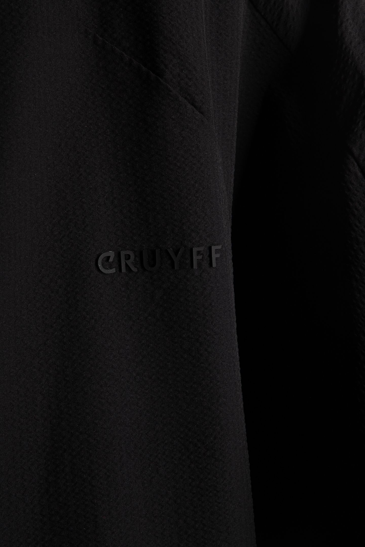 ASSIST TRACKTOP BLACK 6