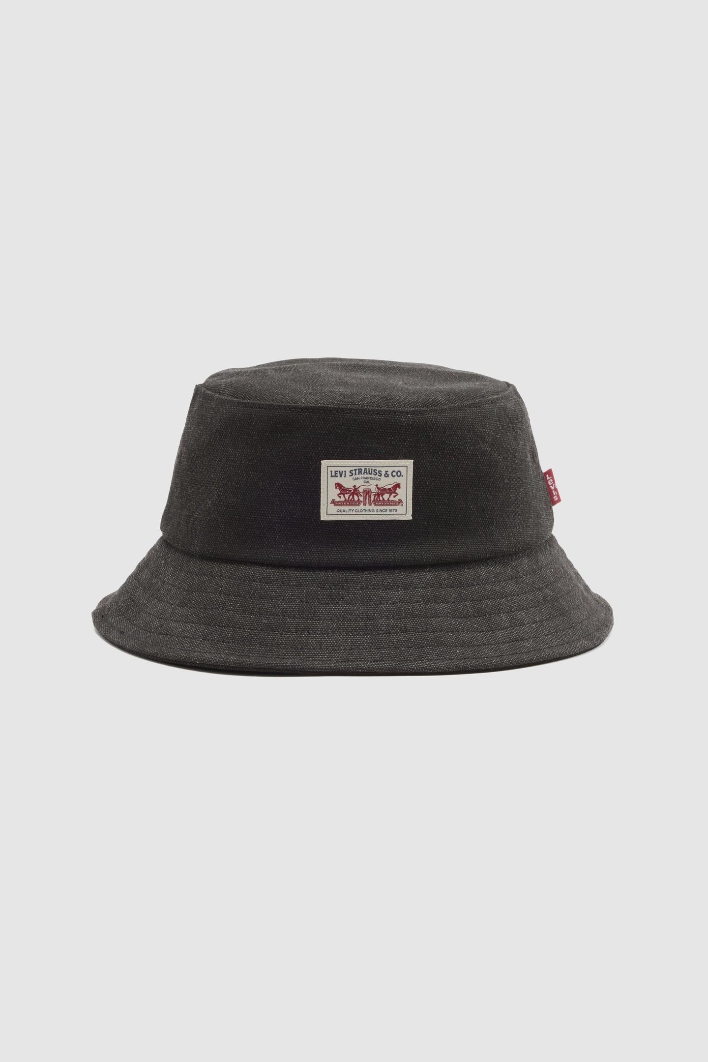 STRAUSS BUCKET HAT 1