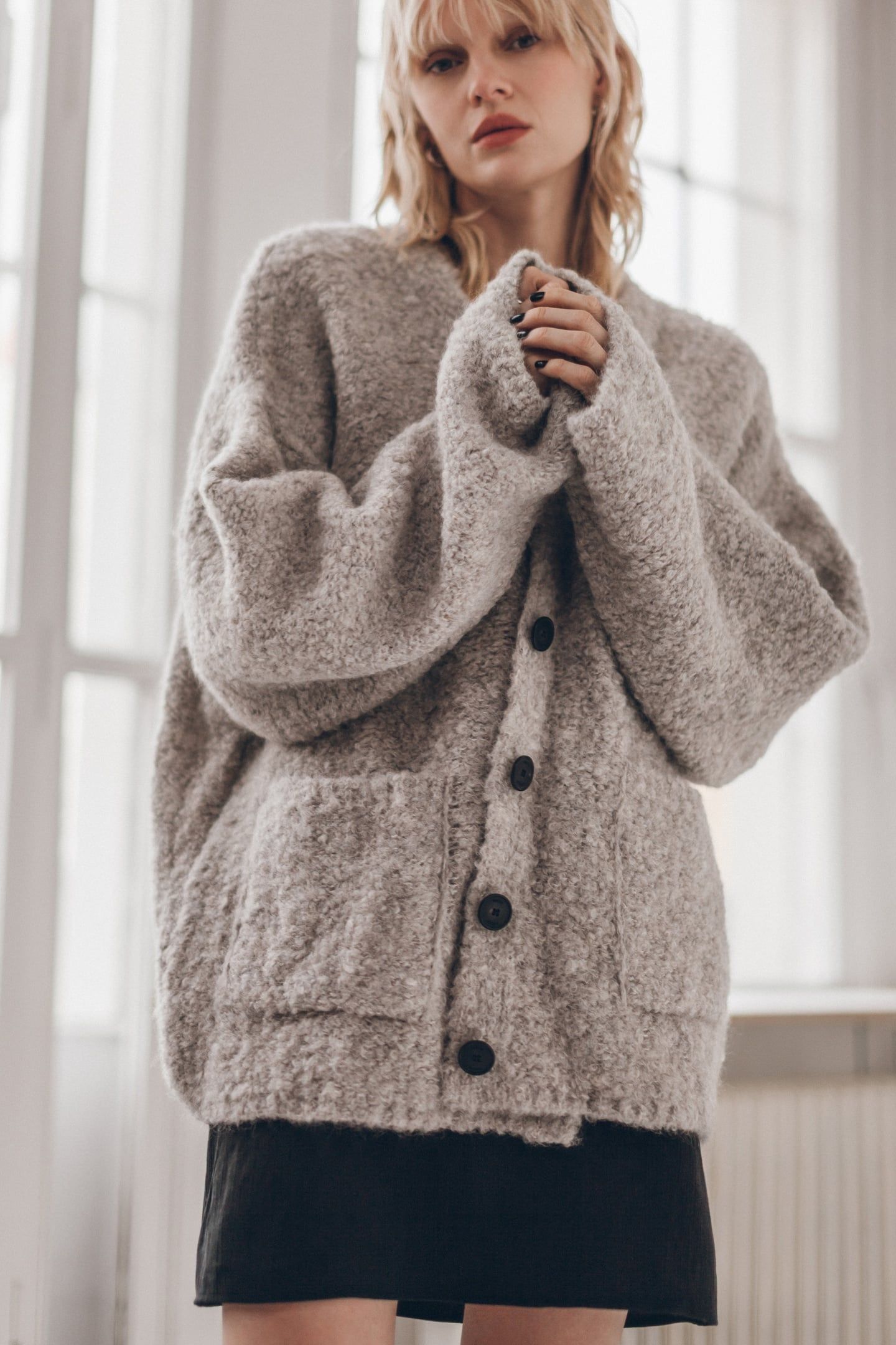 THE GREY ALPACA CARDIGAN 3