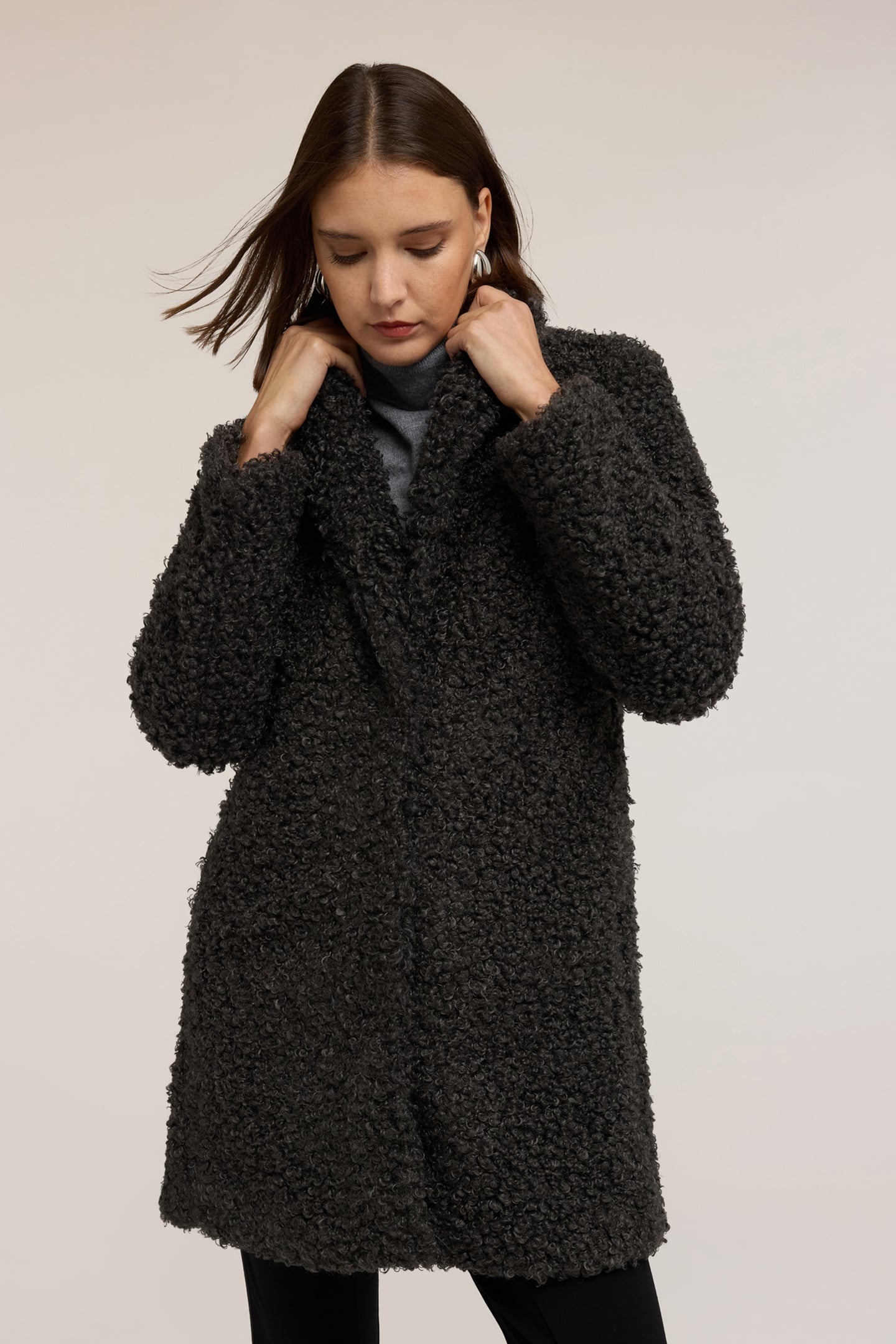 OVERSIZED BOUCLÉ WOOL COAT GREY 1
