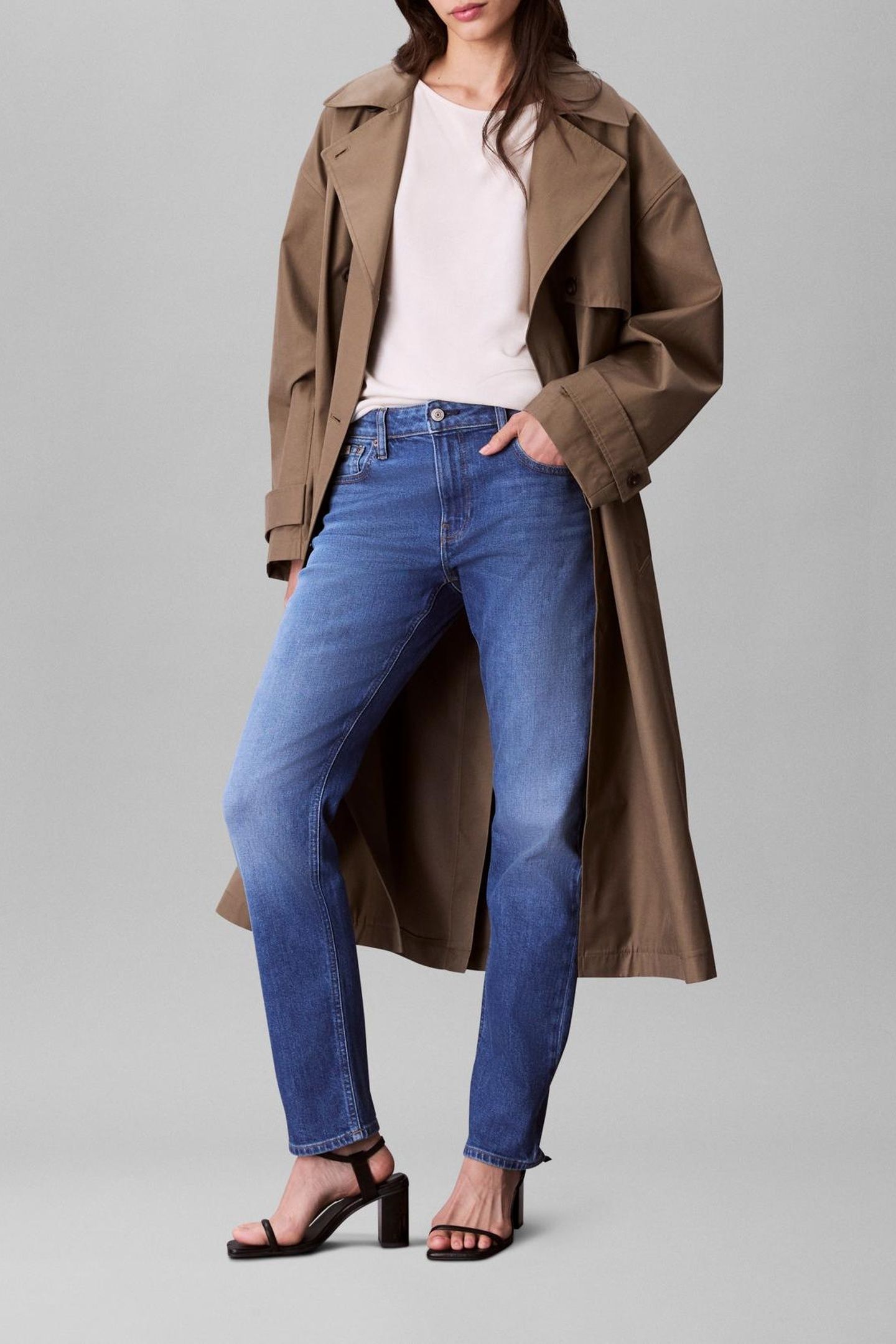 MID RISE SLIM INDIGO CHANNEL 5