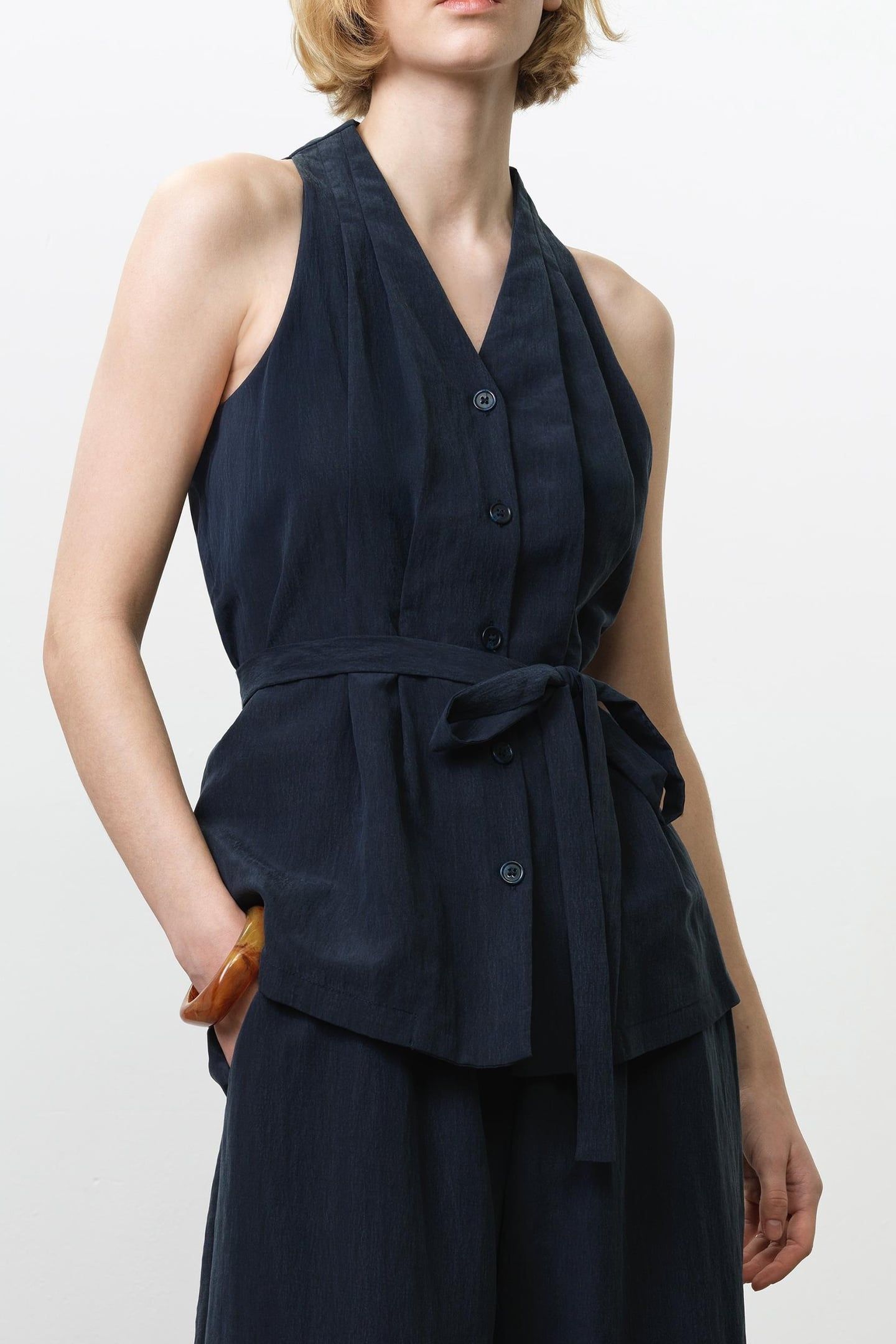 MELINA HALTER NECK TOP NEW NAVY 2