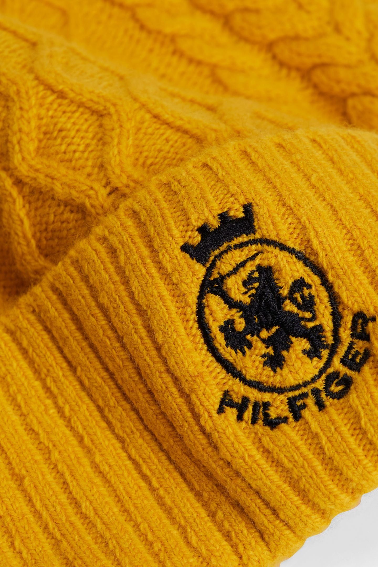 TH CREST KNIT BEANIE COUNTRYSIDE YELLOW/SPACE BLUE 3