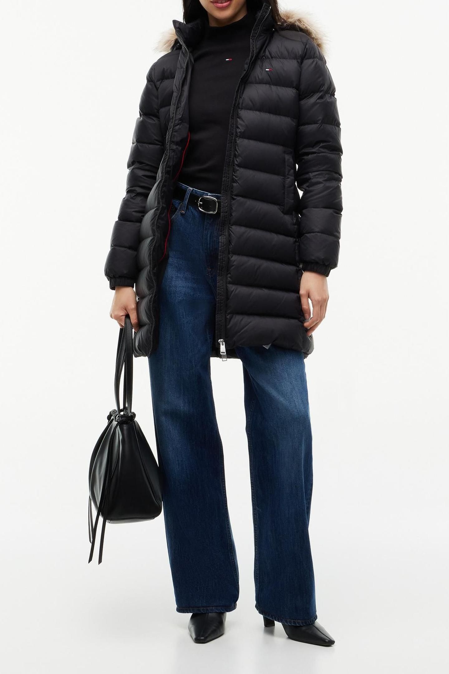 TJW ESSENTIAL HOODED BLACK 1