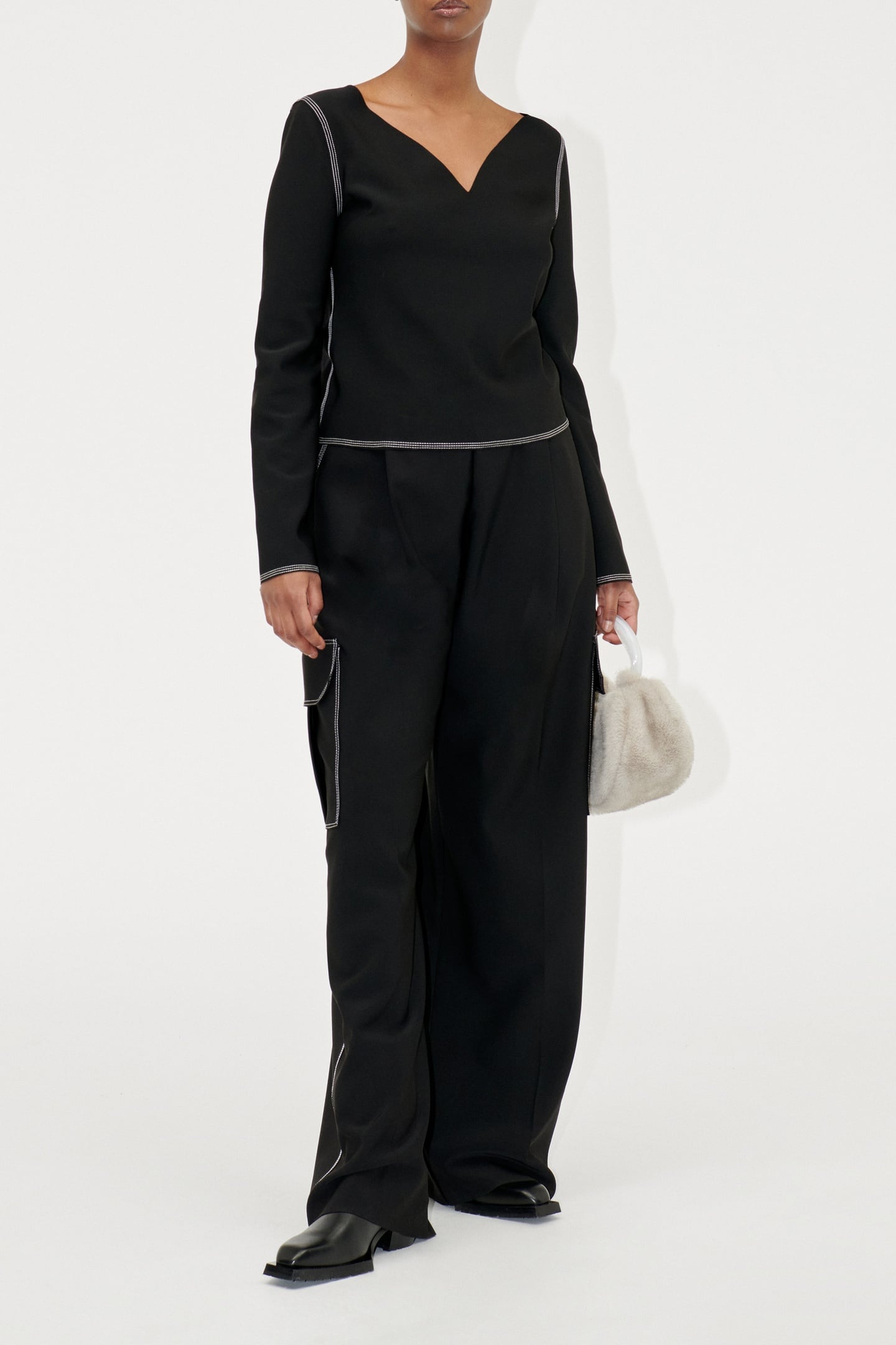 IVEE TOP LONG SLEEVE JET BLACK 2