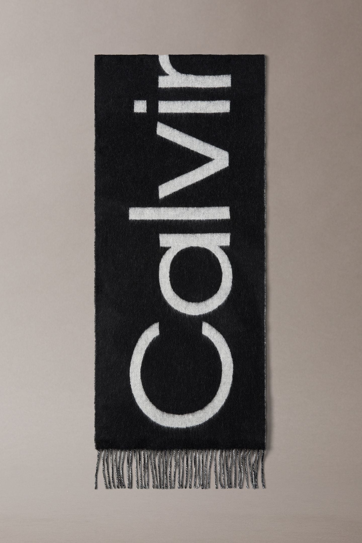BOLD LOGO BRUSHED WOOL SCARF BLACK/QUIET GRAY 2