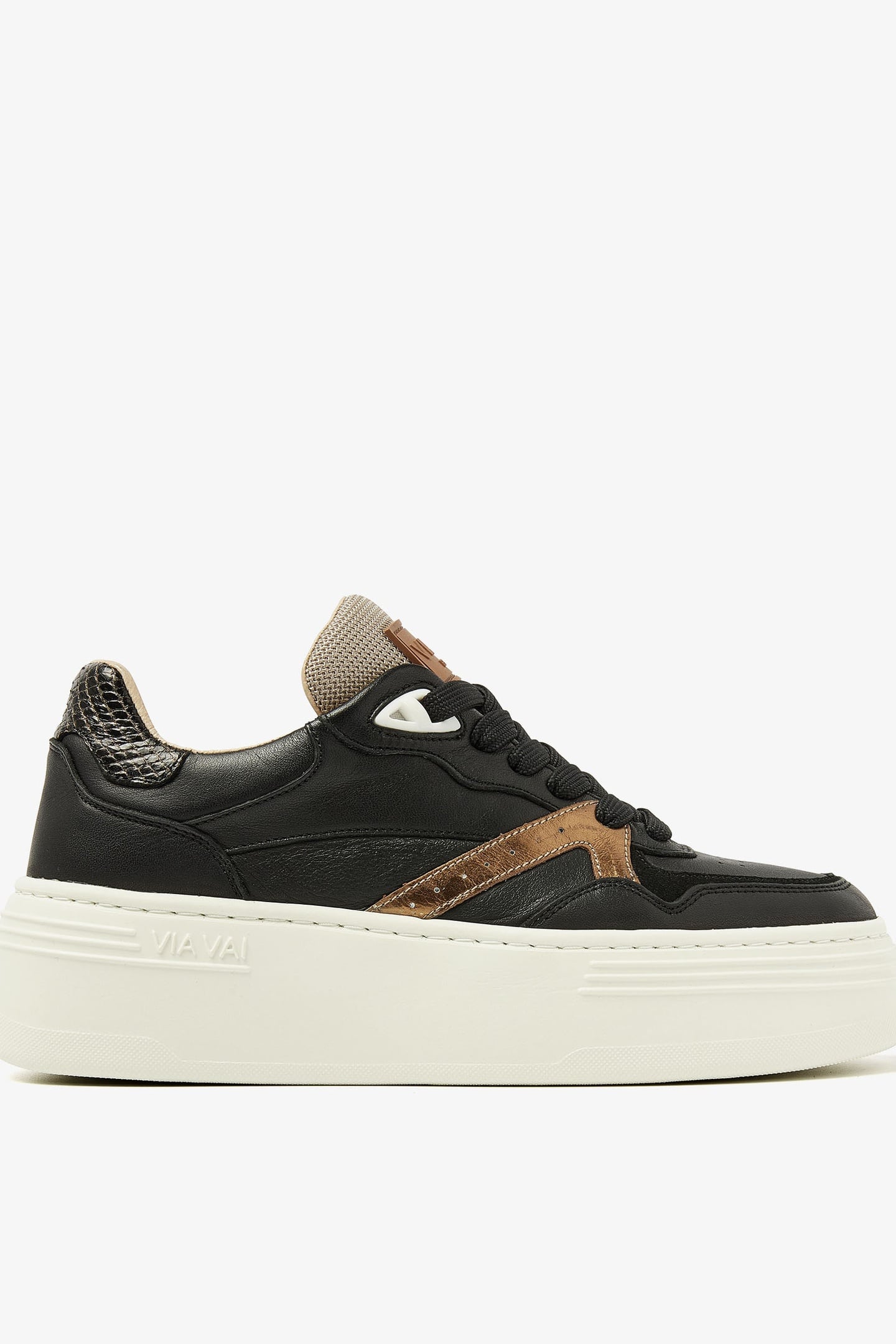 ISA BROOKLYN BLACK 1