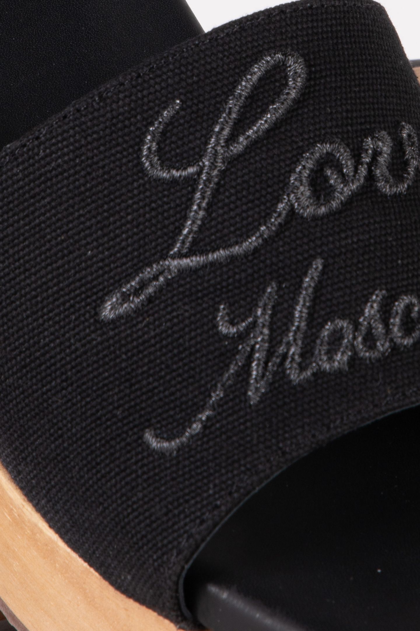 SANDALS BLACK 2