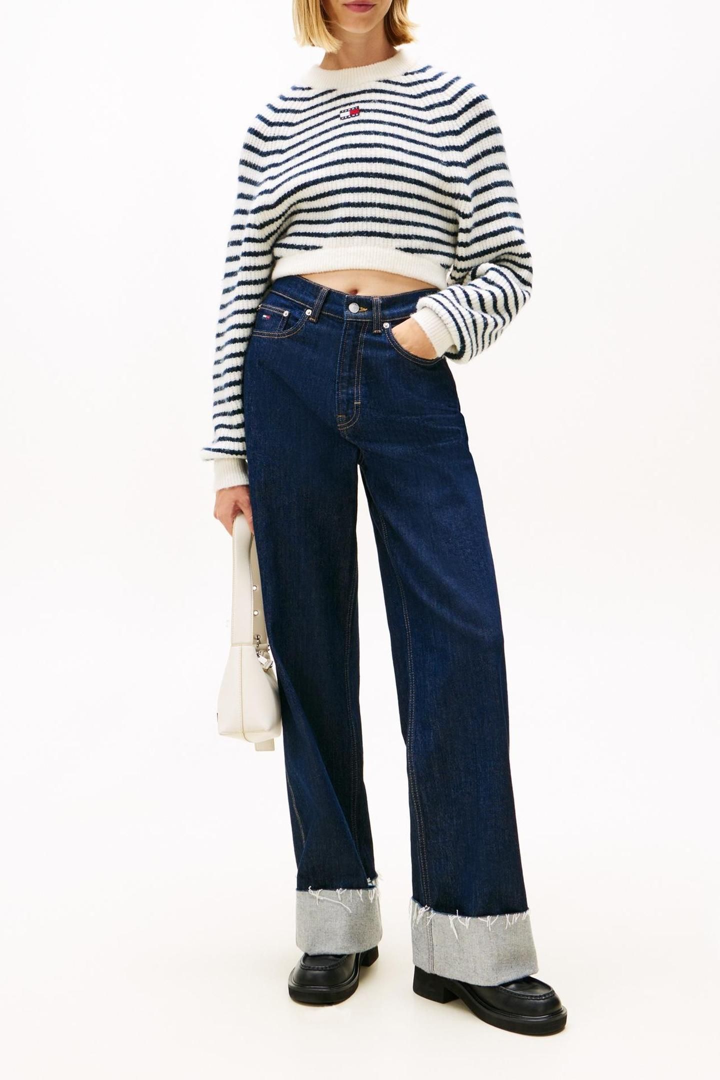 TJW CROP BADGE SWEATER ANCIENT WHITE/STRIPE 3