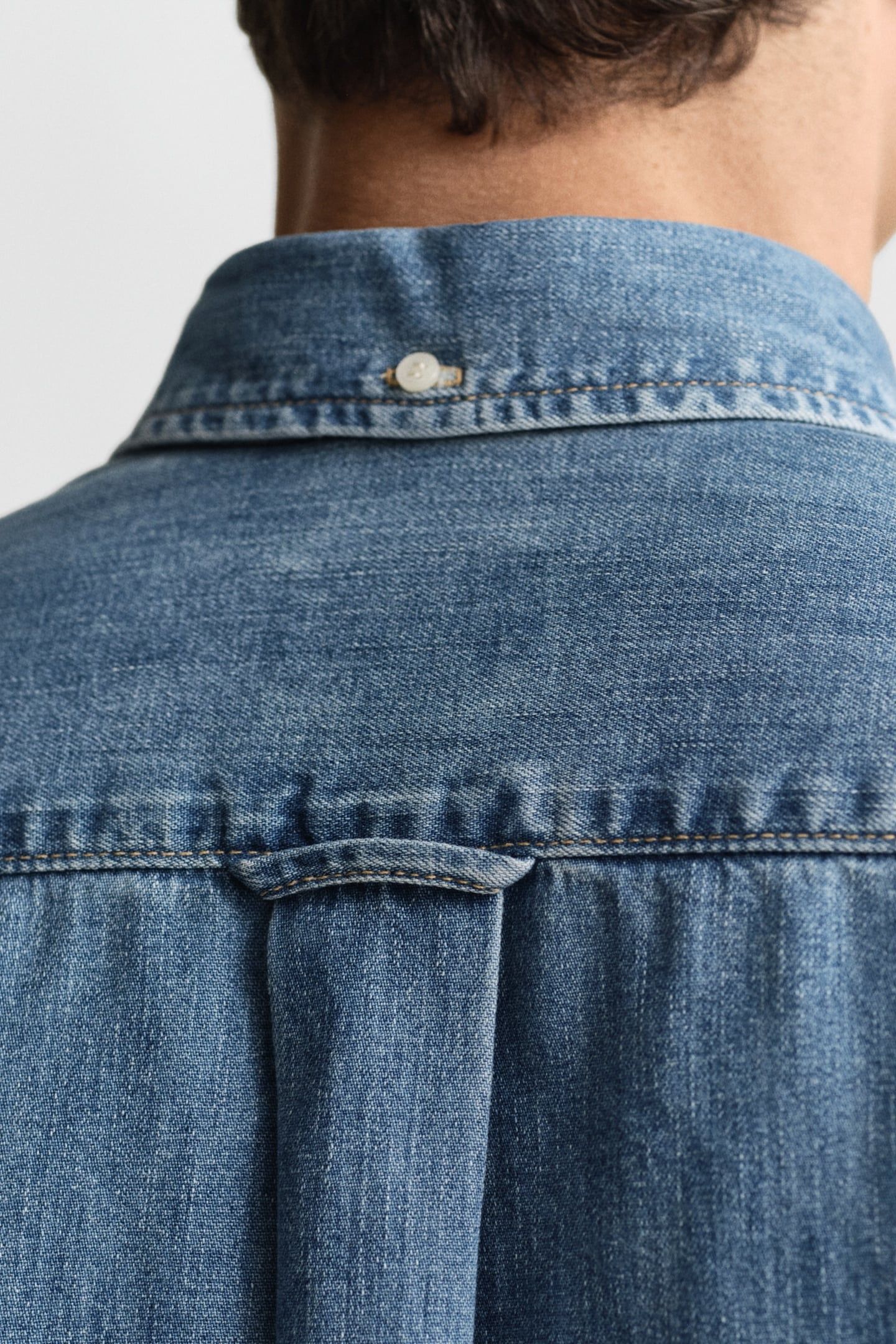REG DENIM SHIRT SEMI LIGHT BLUE WORN IN 5