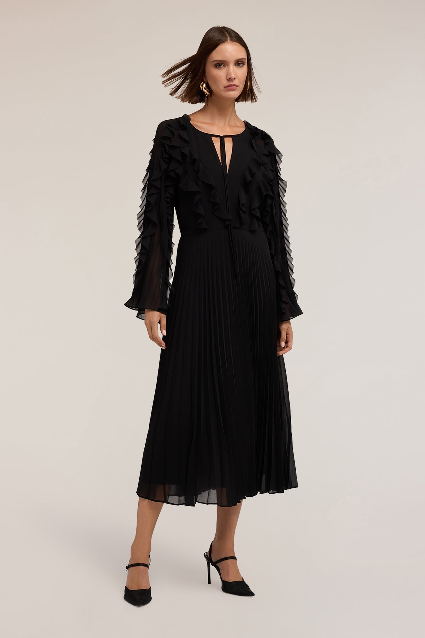PLEATED GEORGETTE DRESS BLACK 1