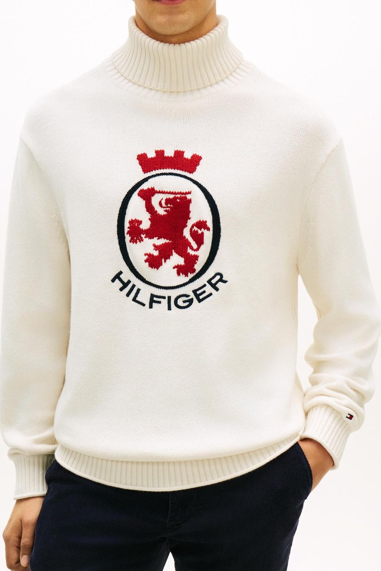 RWB GRAPHIC ROLL NECK IVORY PETAL 3